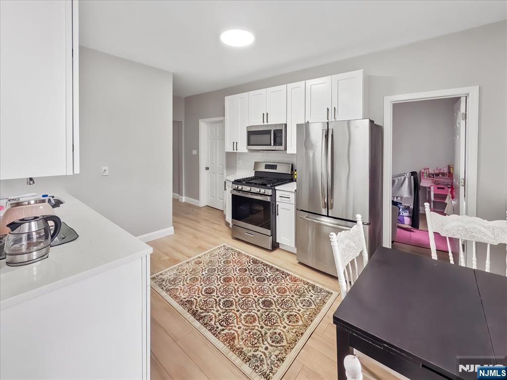 109 Division Avenue 2