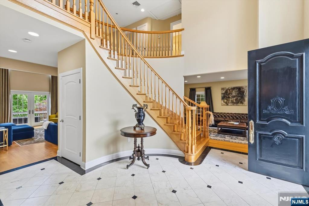 4 Centennial Court