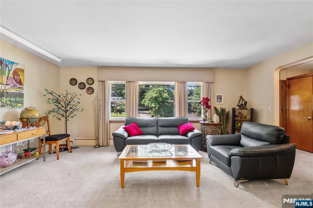 1468 Alps Road