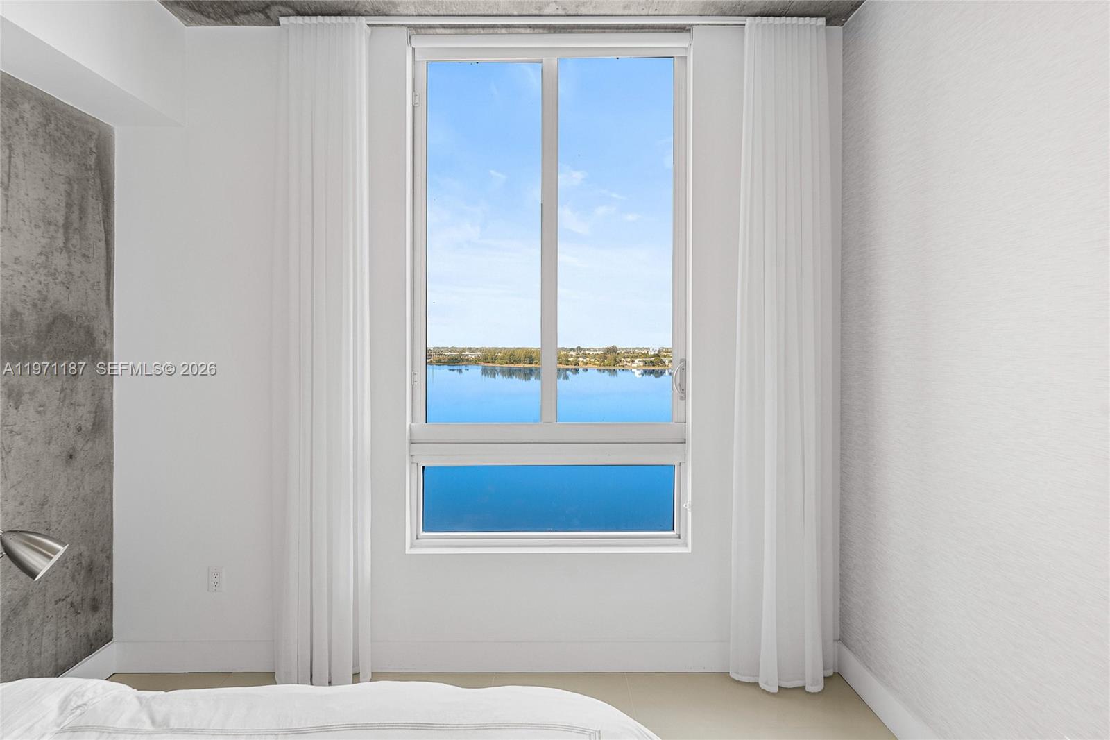 300 S Australian Avenue 812