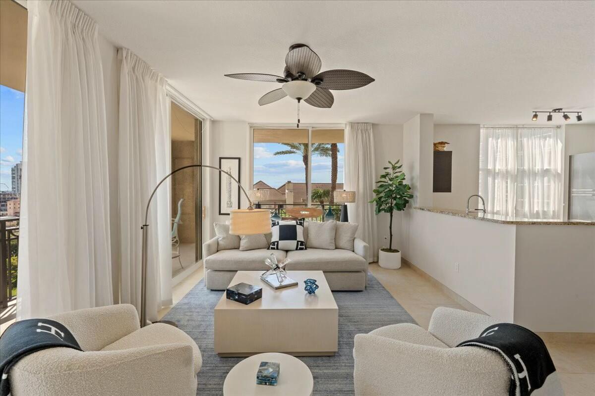 550 Okeechobee Boulevard 1001