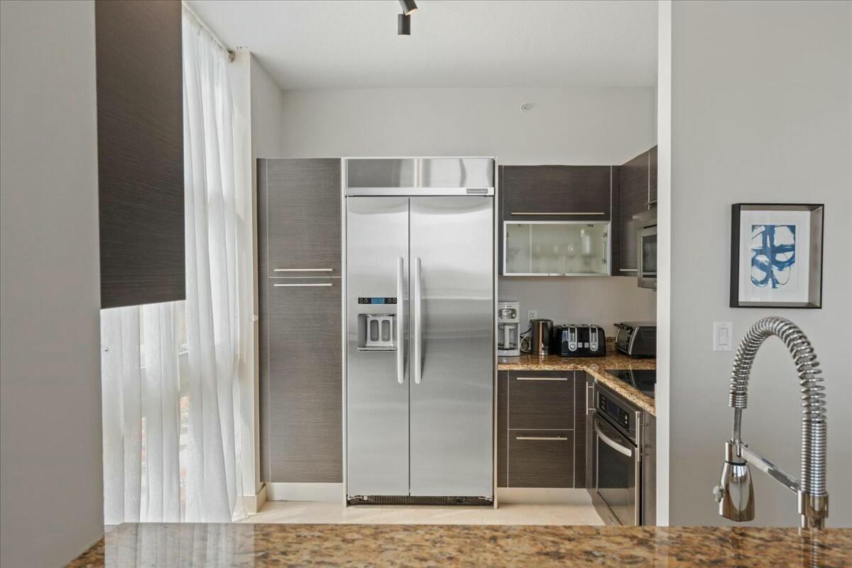 550 Okeechobee Boulevard 1001