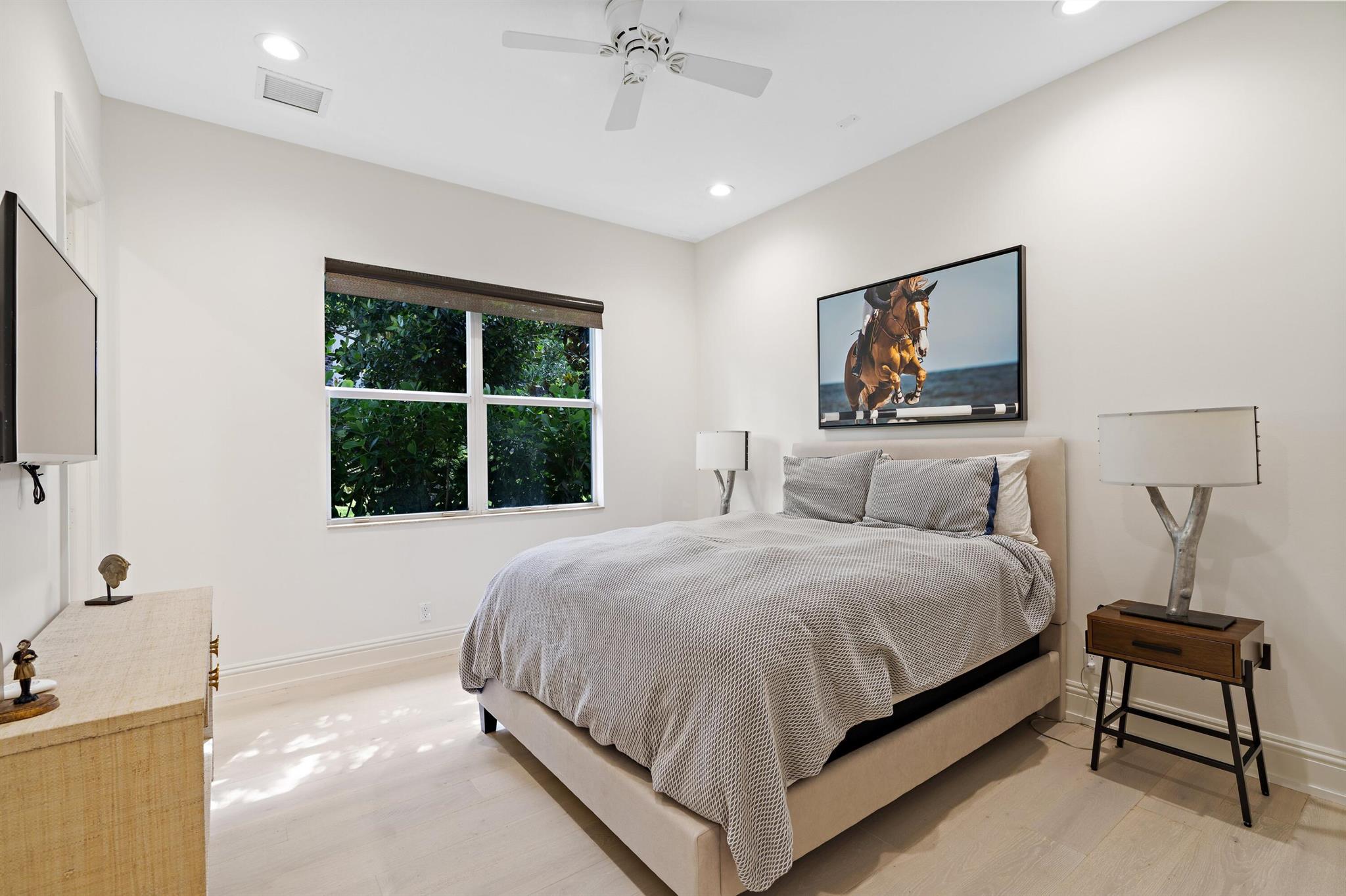12190 Sunnydale Drive
