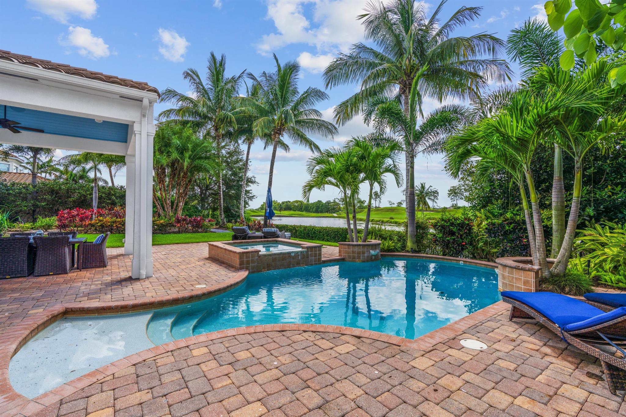 12190 Sunnydale Drive