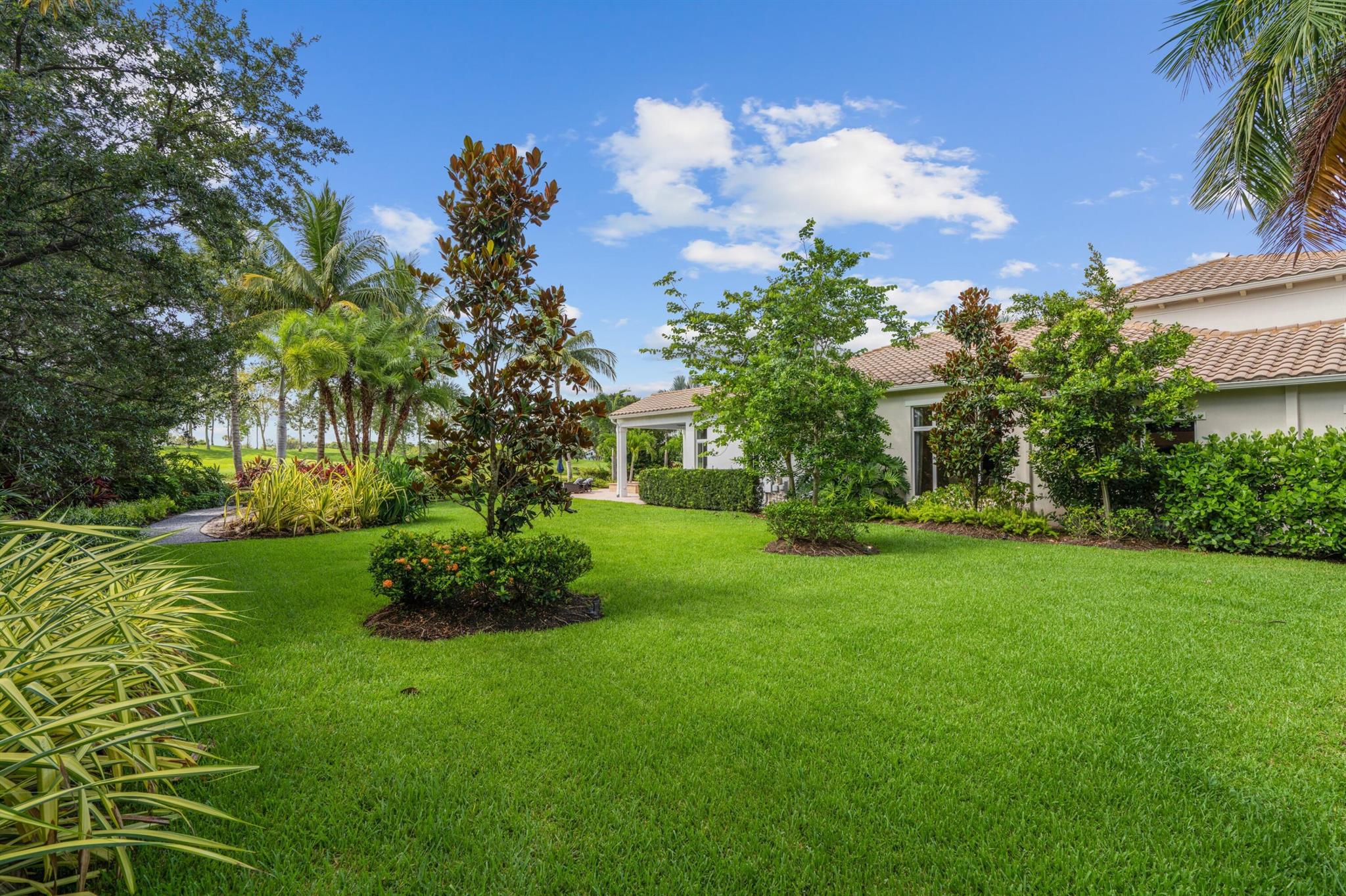 12190 Sunnydale Drive