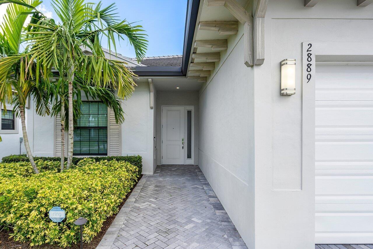 2889 Gin Berry Way