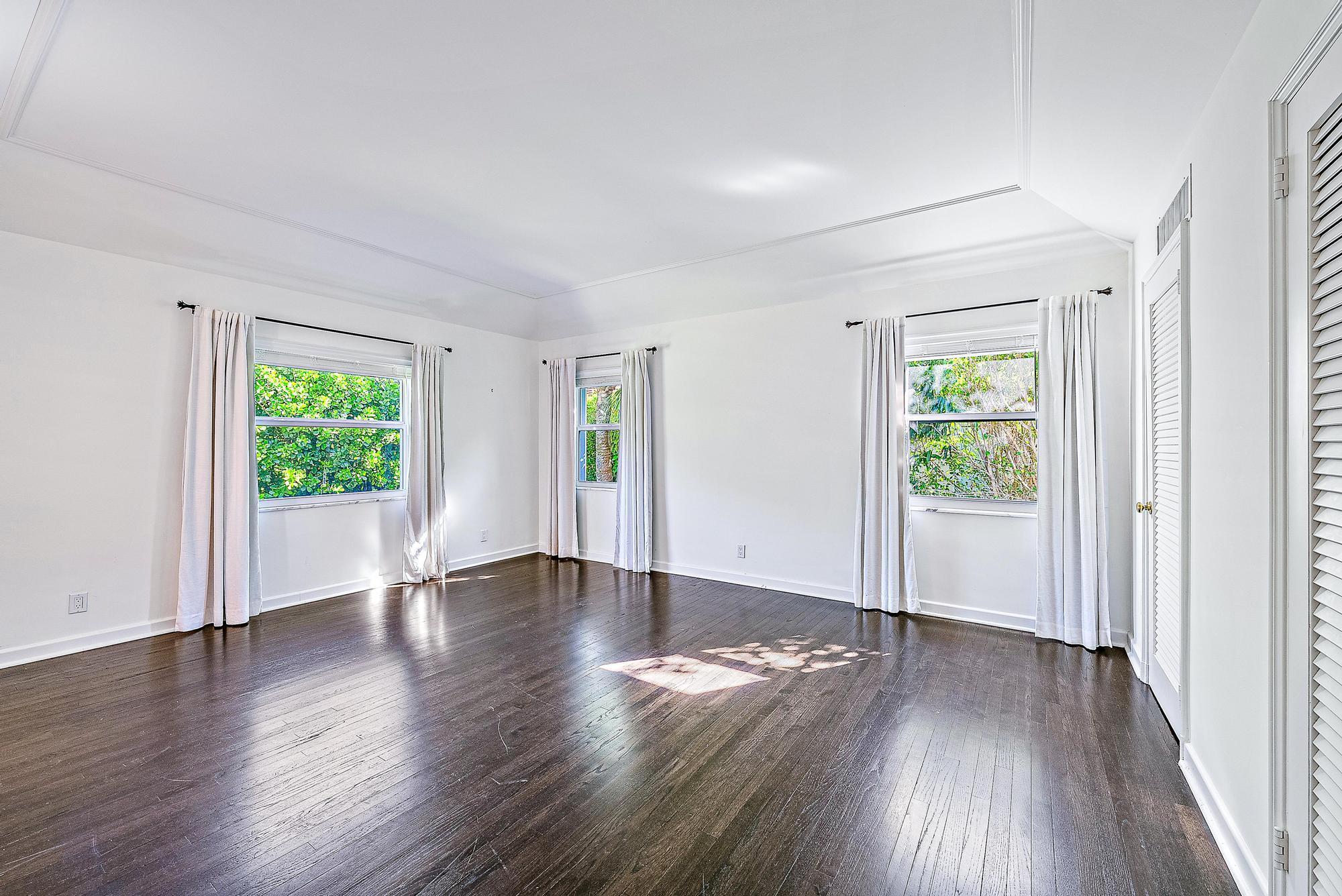 111 Reef Road