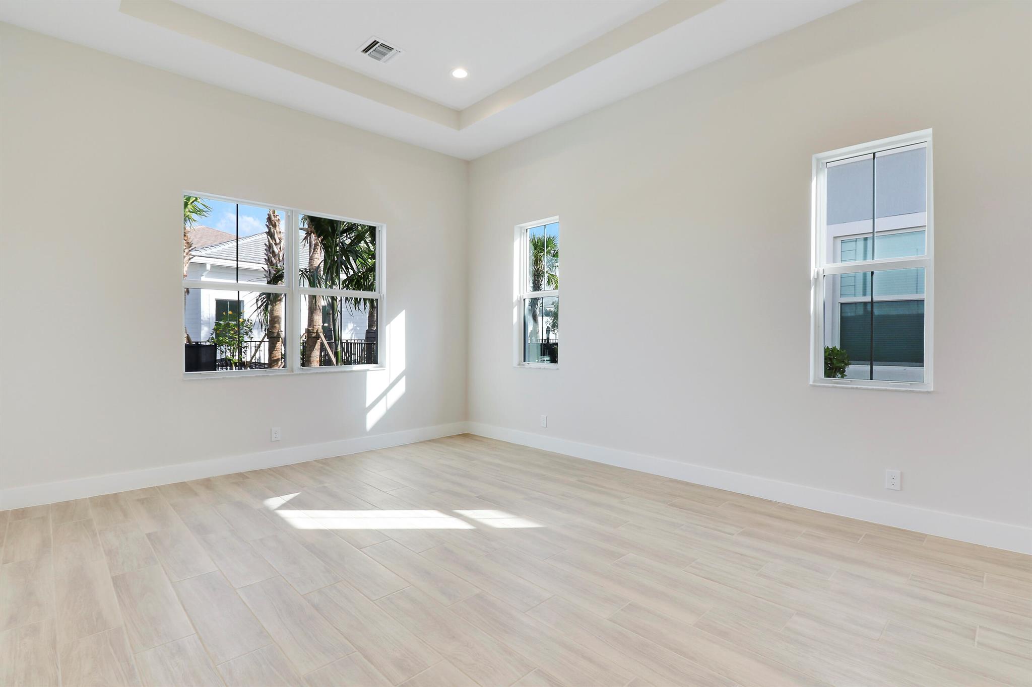 12549 Nautilus Circle
