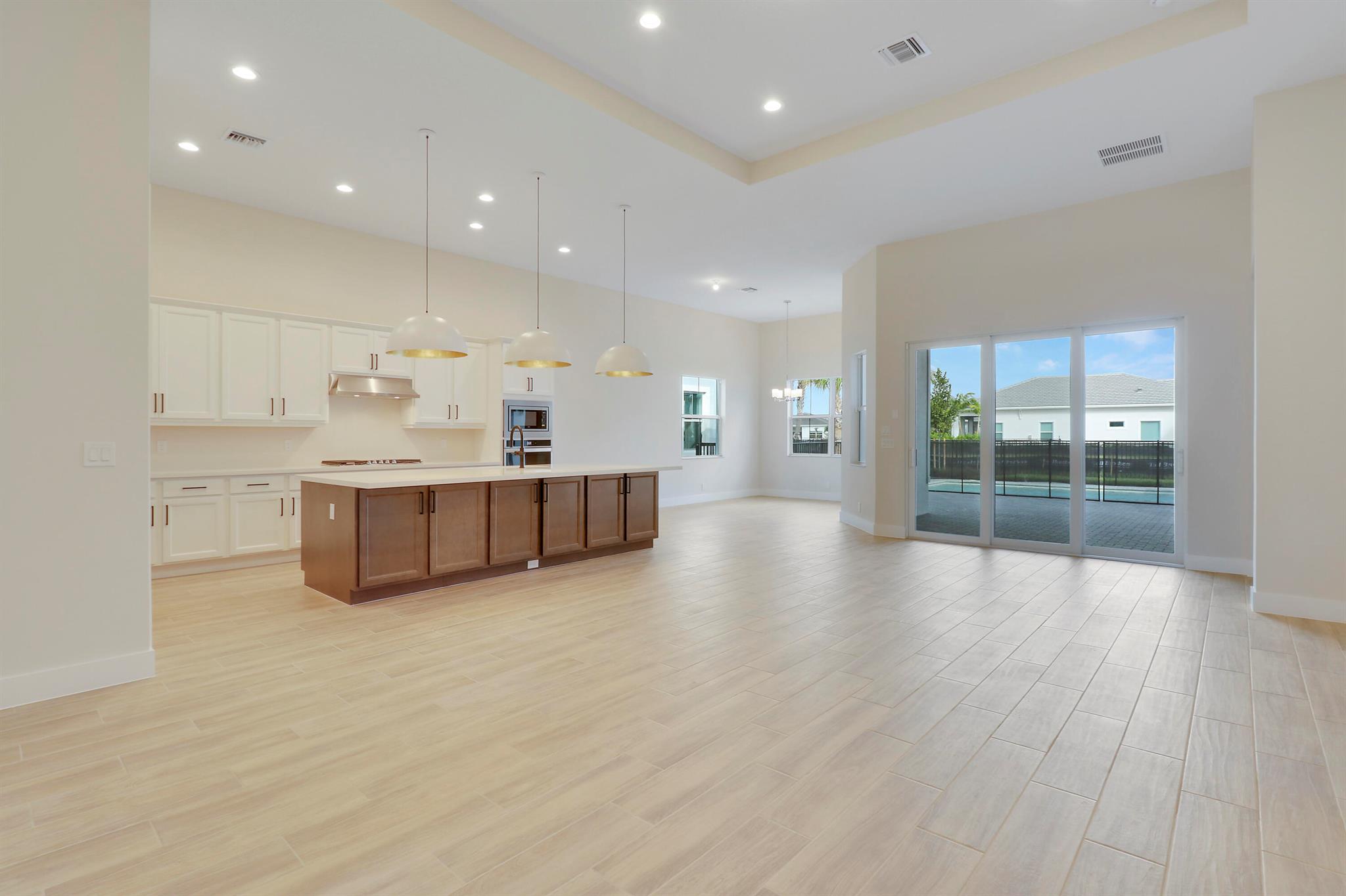 12549 Nautilus Circle