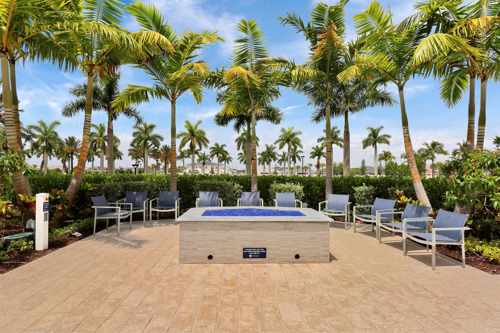12549 Nautilus Circle