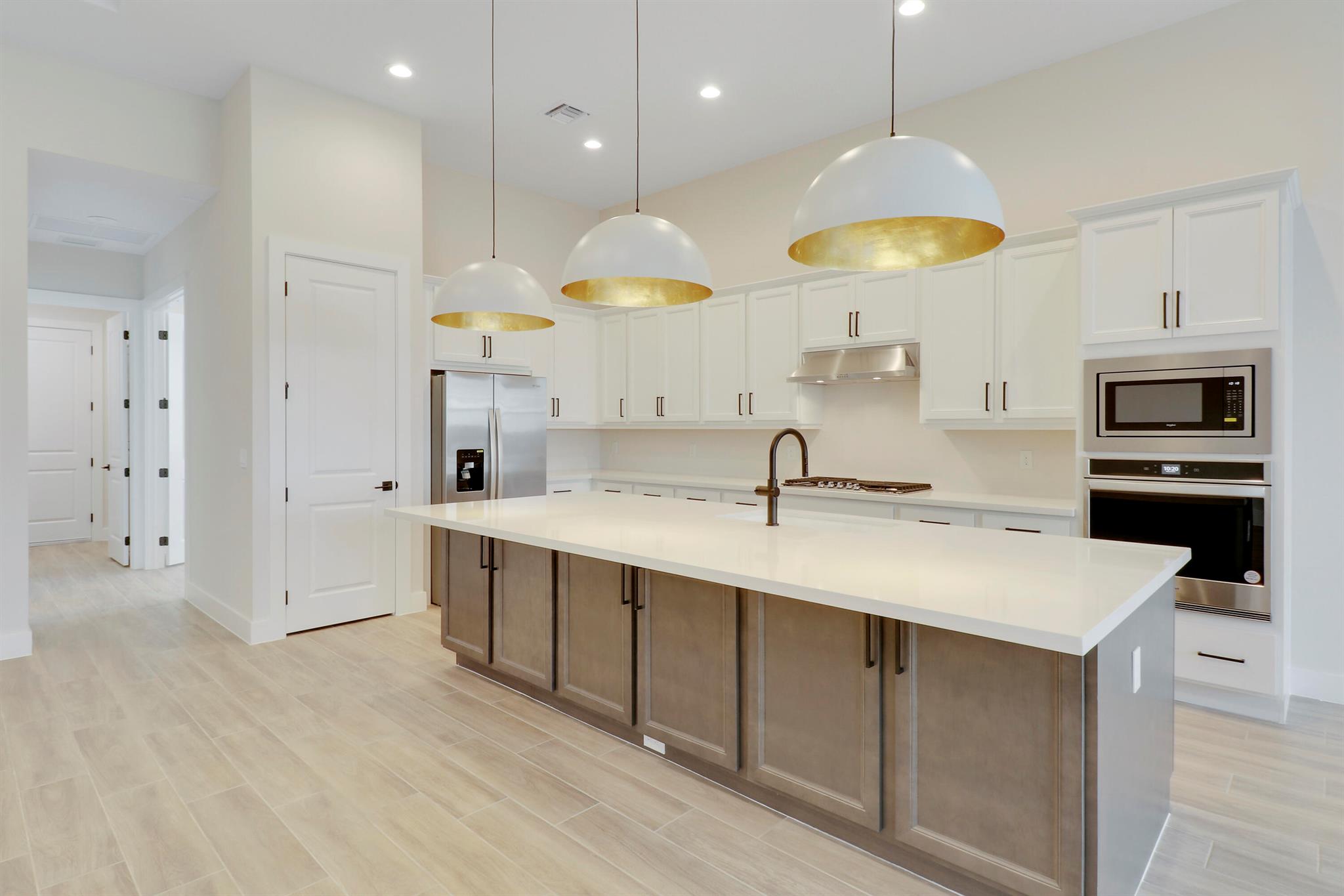 12549 Nautilus Circle