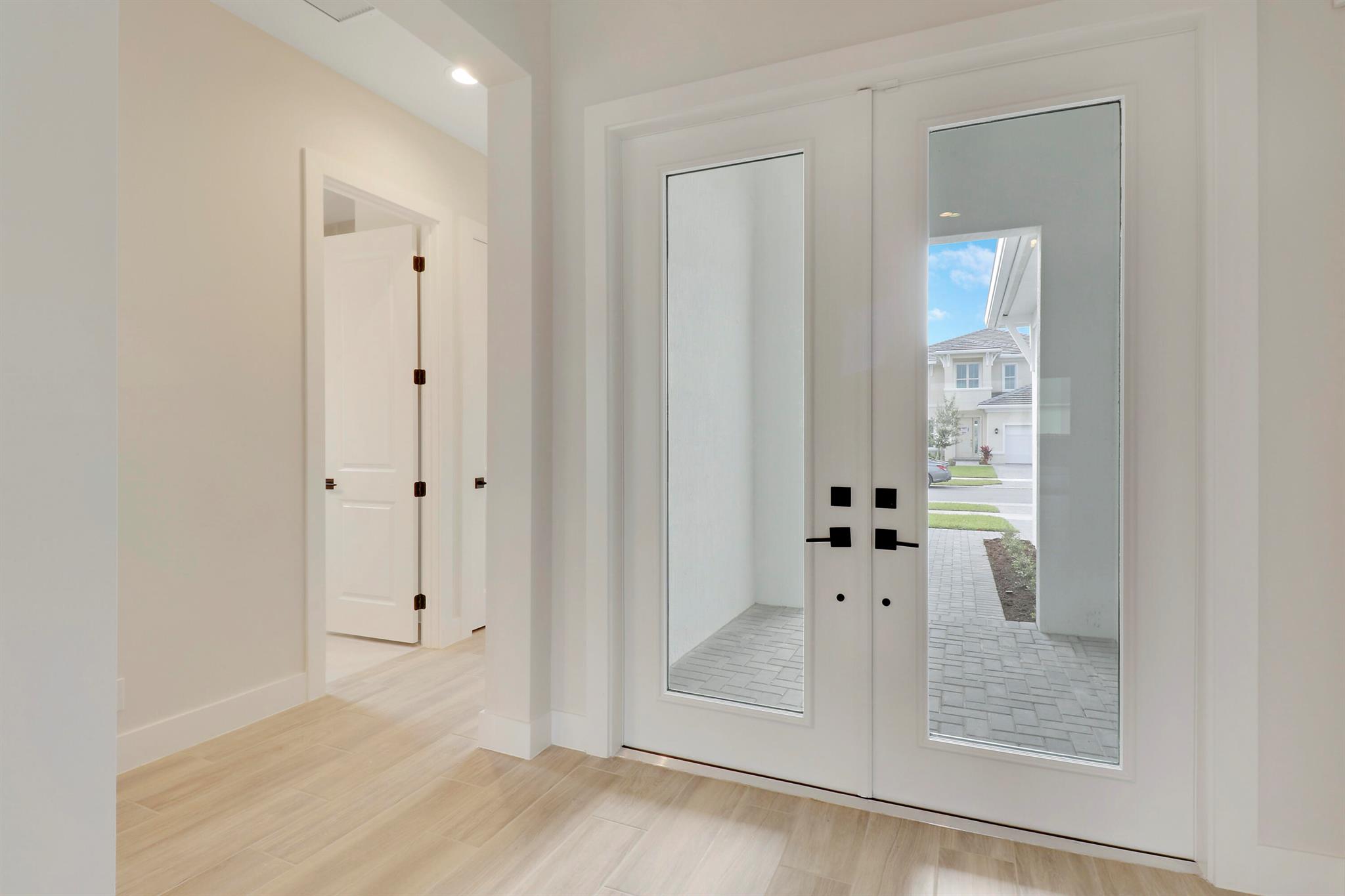12549 Nautilus Circle