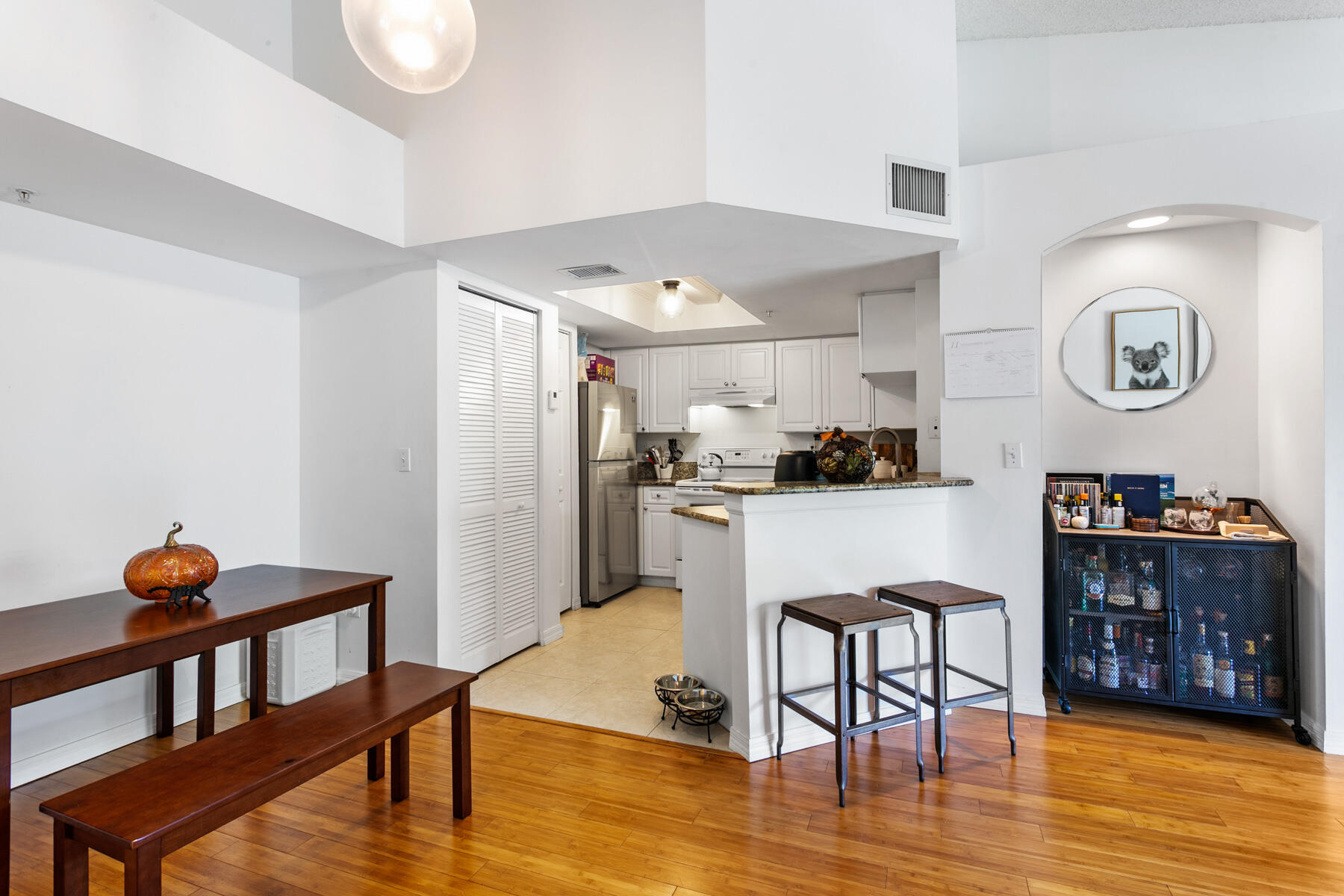 500 Crestwood Court N 520