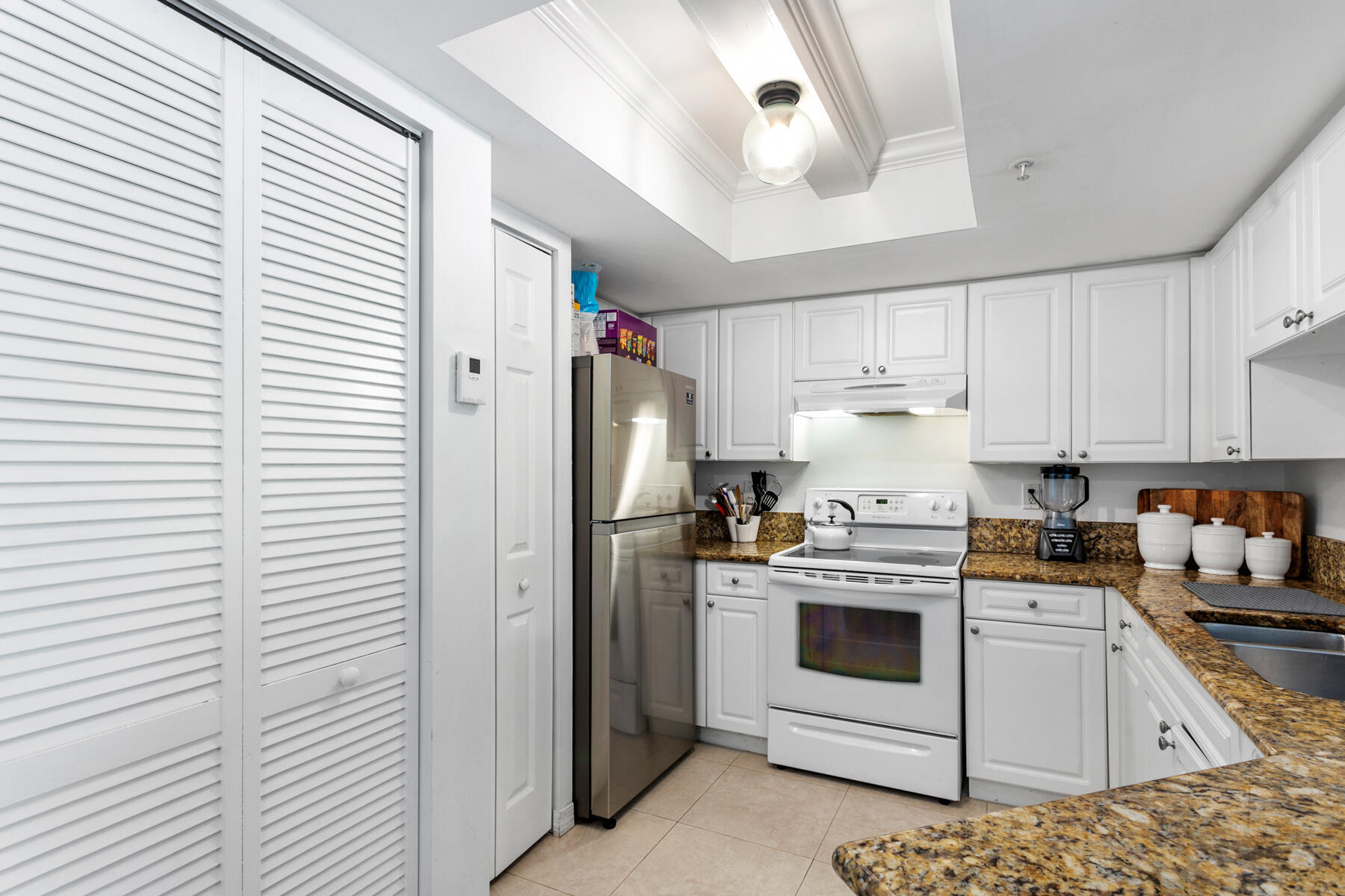 500 Crestwood Court N 520