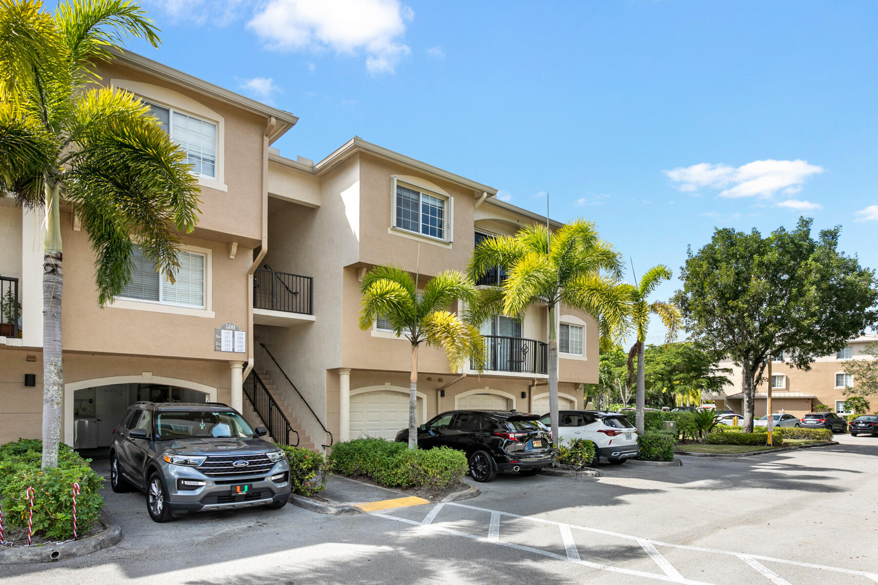 500 Crestwood Court N 520