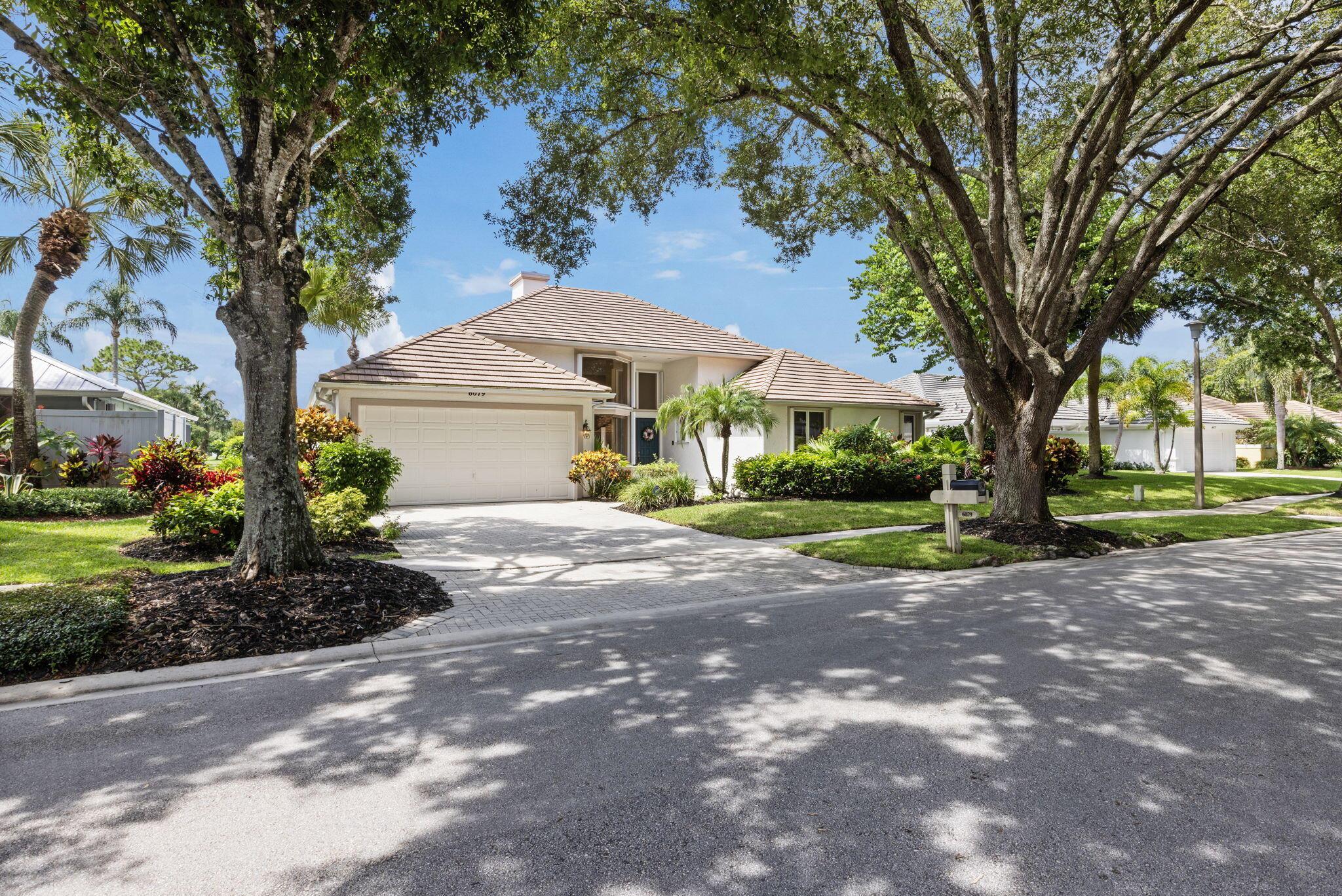 6079 Winding Lake Drive