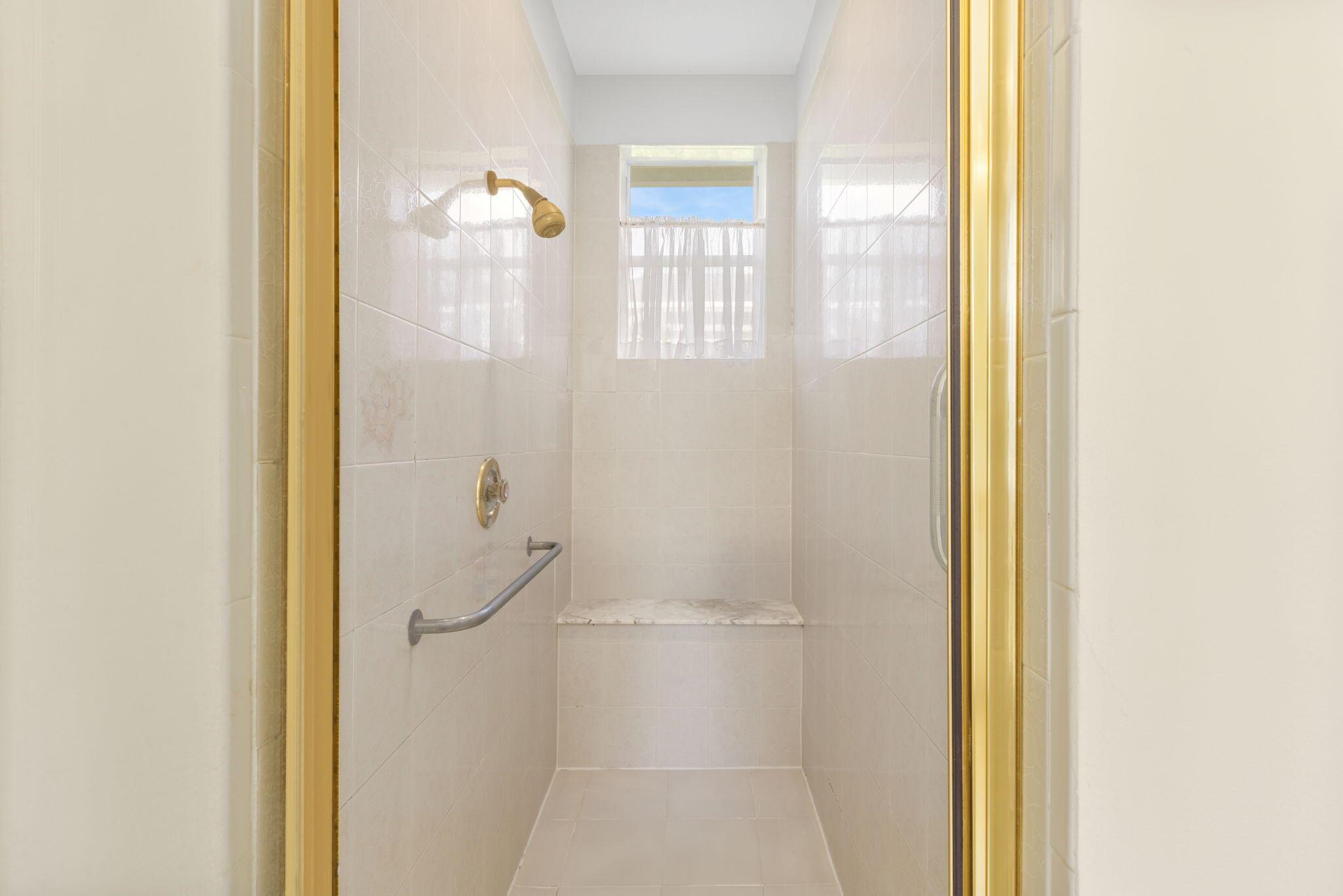 6079 Winding Lake Drive