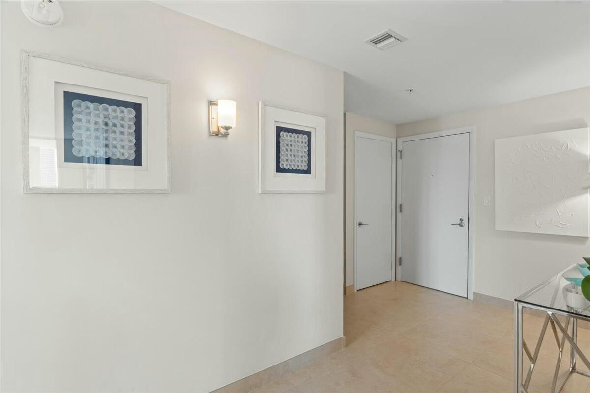 550 Okeechobee Boulevard 1001