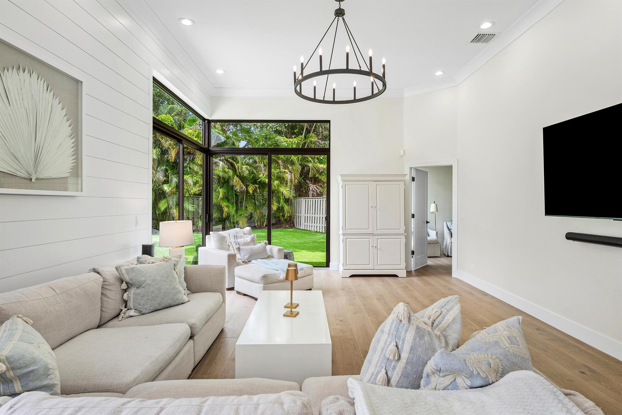 2441 NW 64th Street