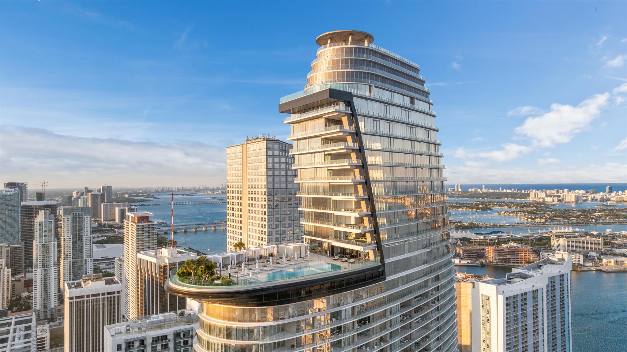 300 Biscayne Blvd Way 2004