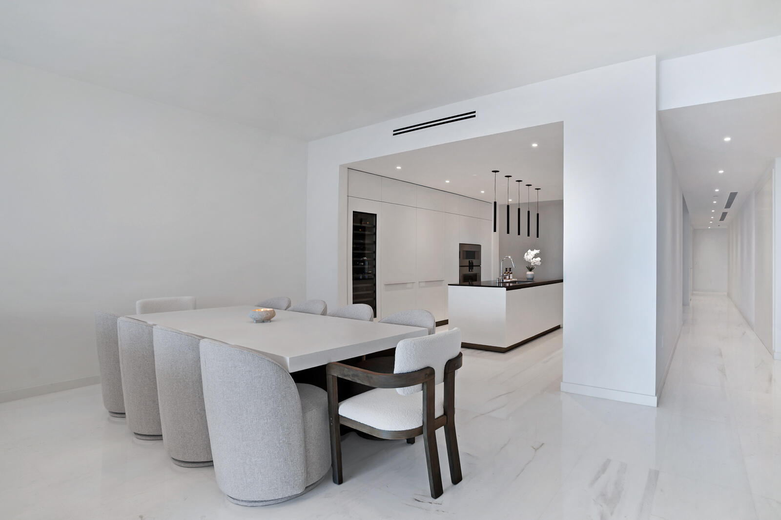 300 Biscayne Boulevard Way 2004