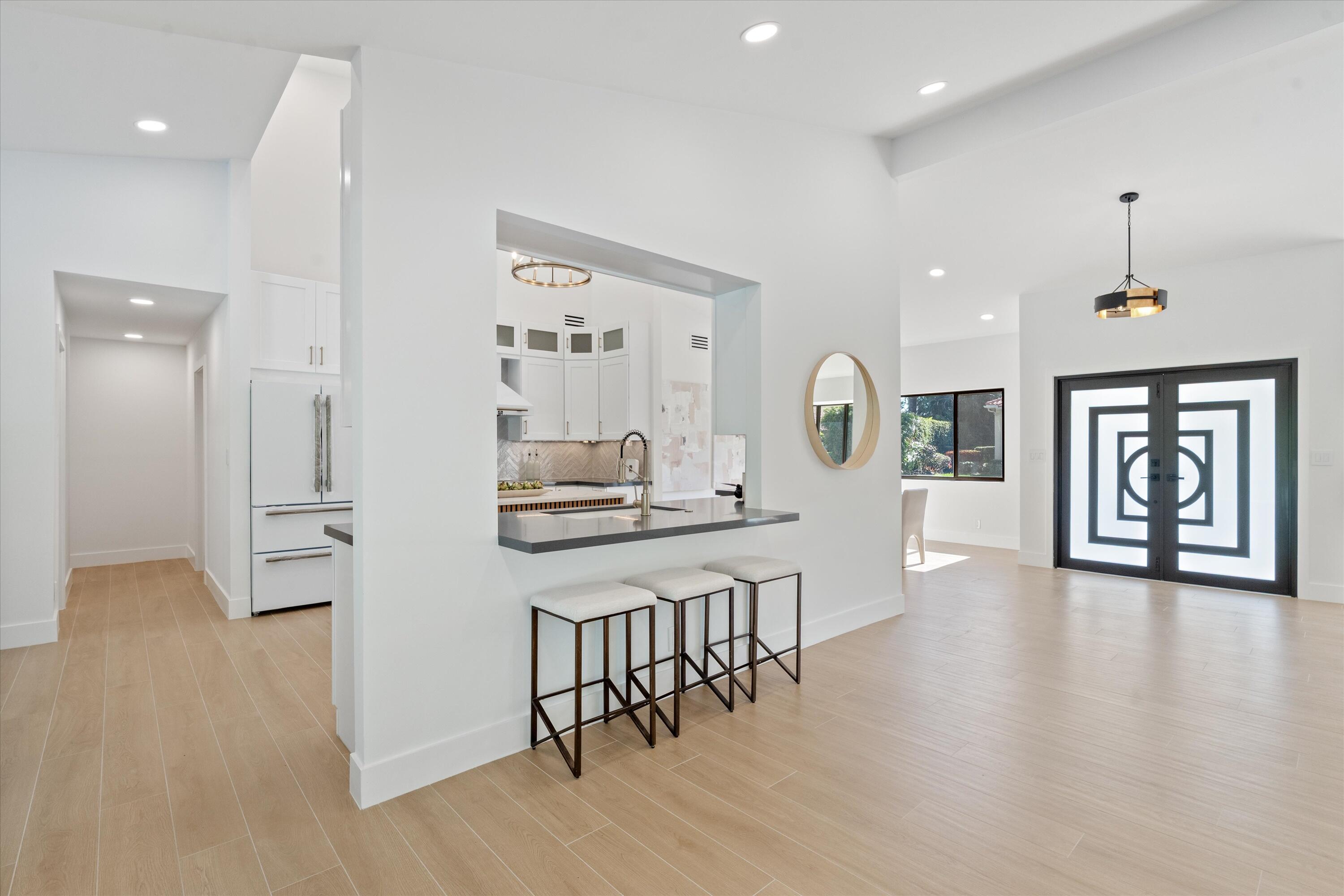 4543 Gleneagles Drive