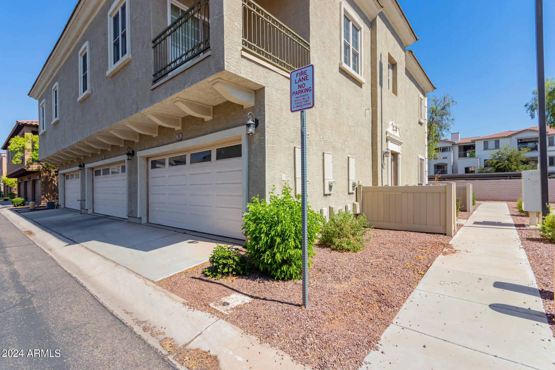 1935 E FRYE Road, 102