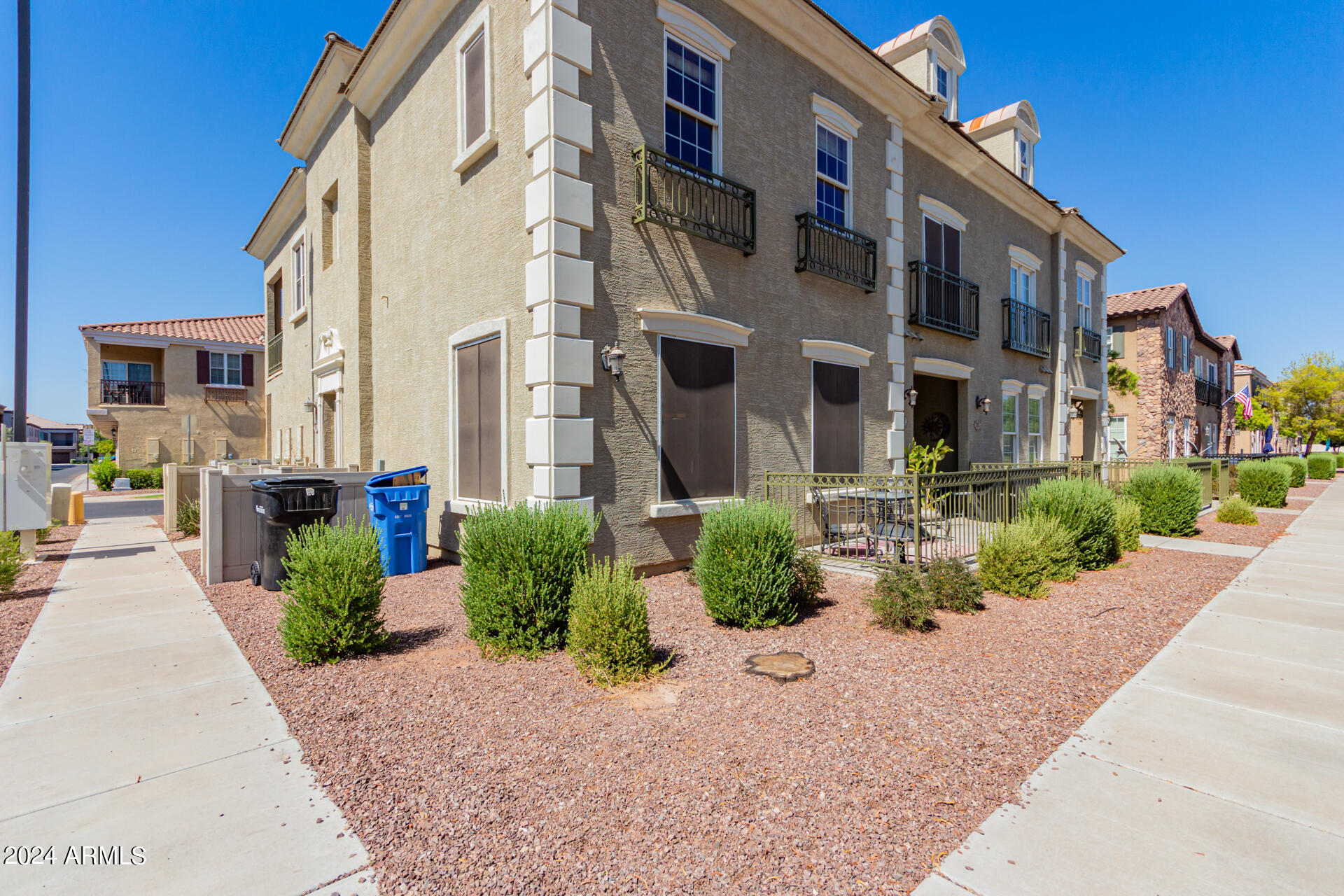 1935 E FRYE Road, 102