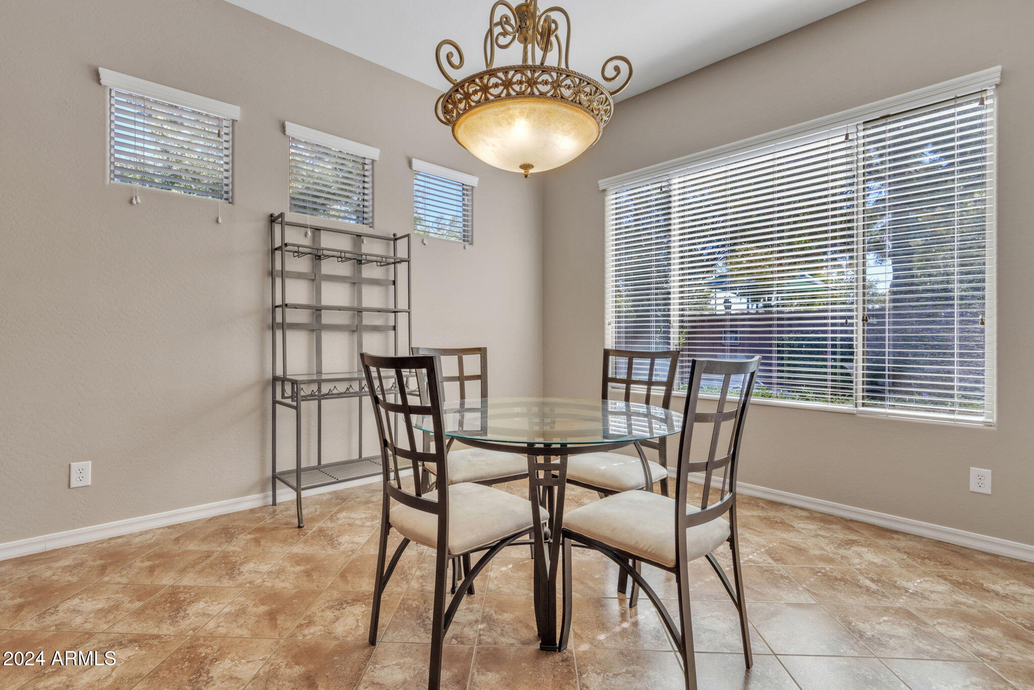 2739 E SOURWOOD Drive