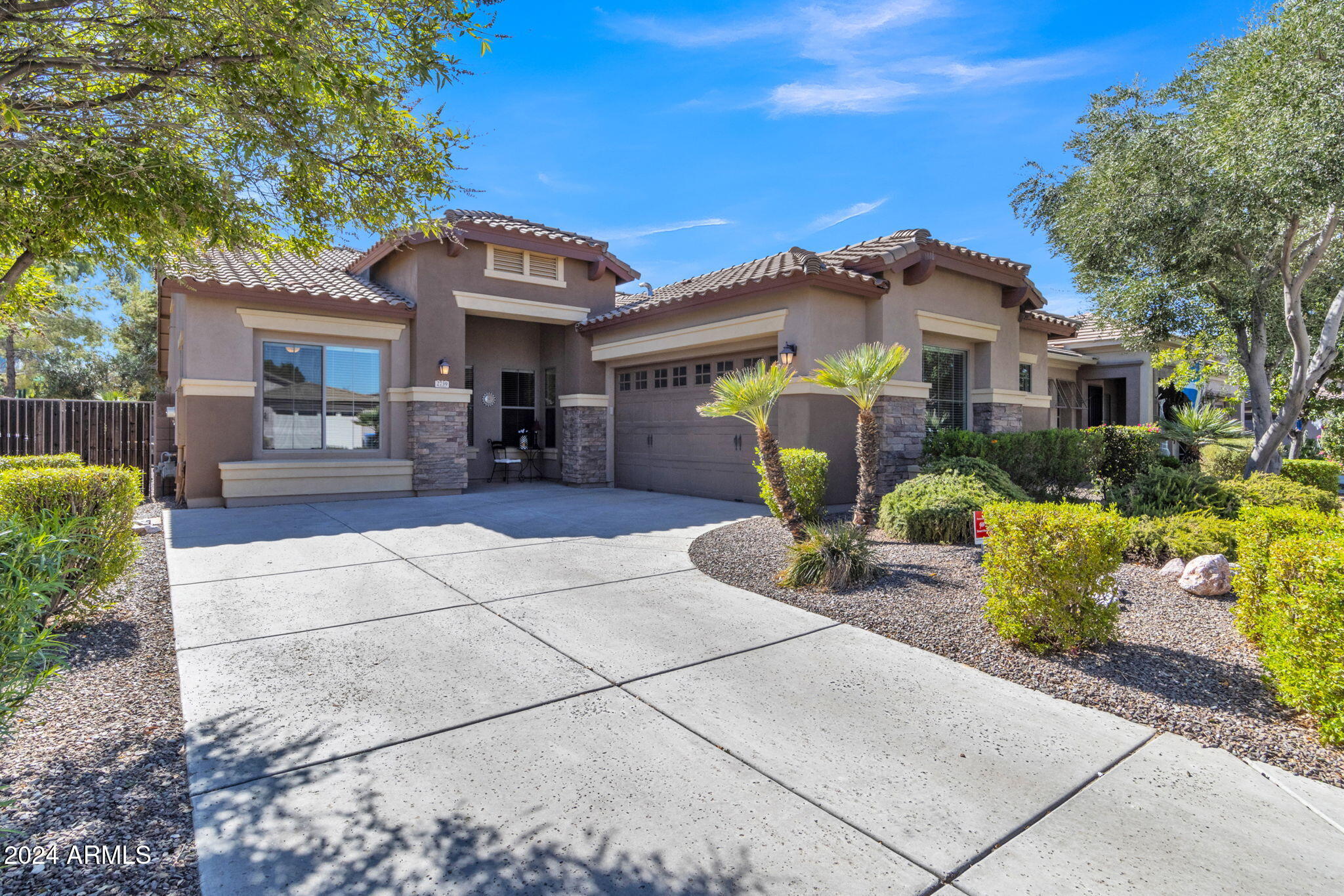 2739 E SOURWOOD Drive