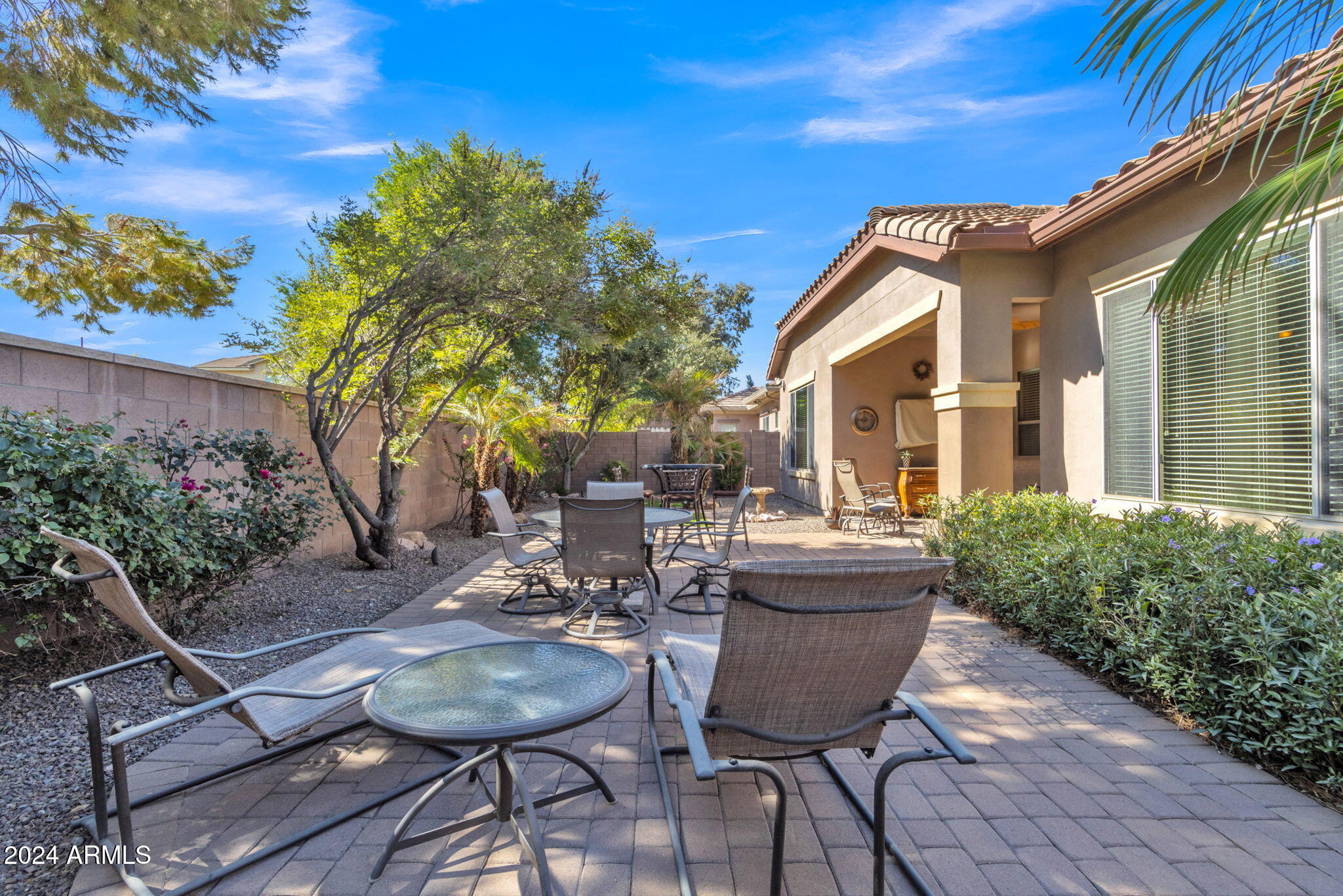 2739 E SOURWOOD Drive