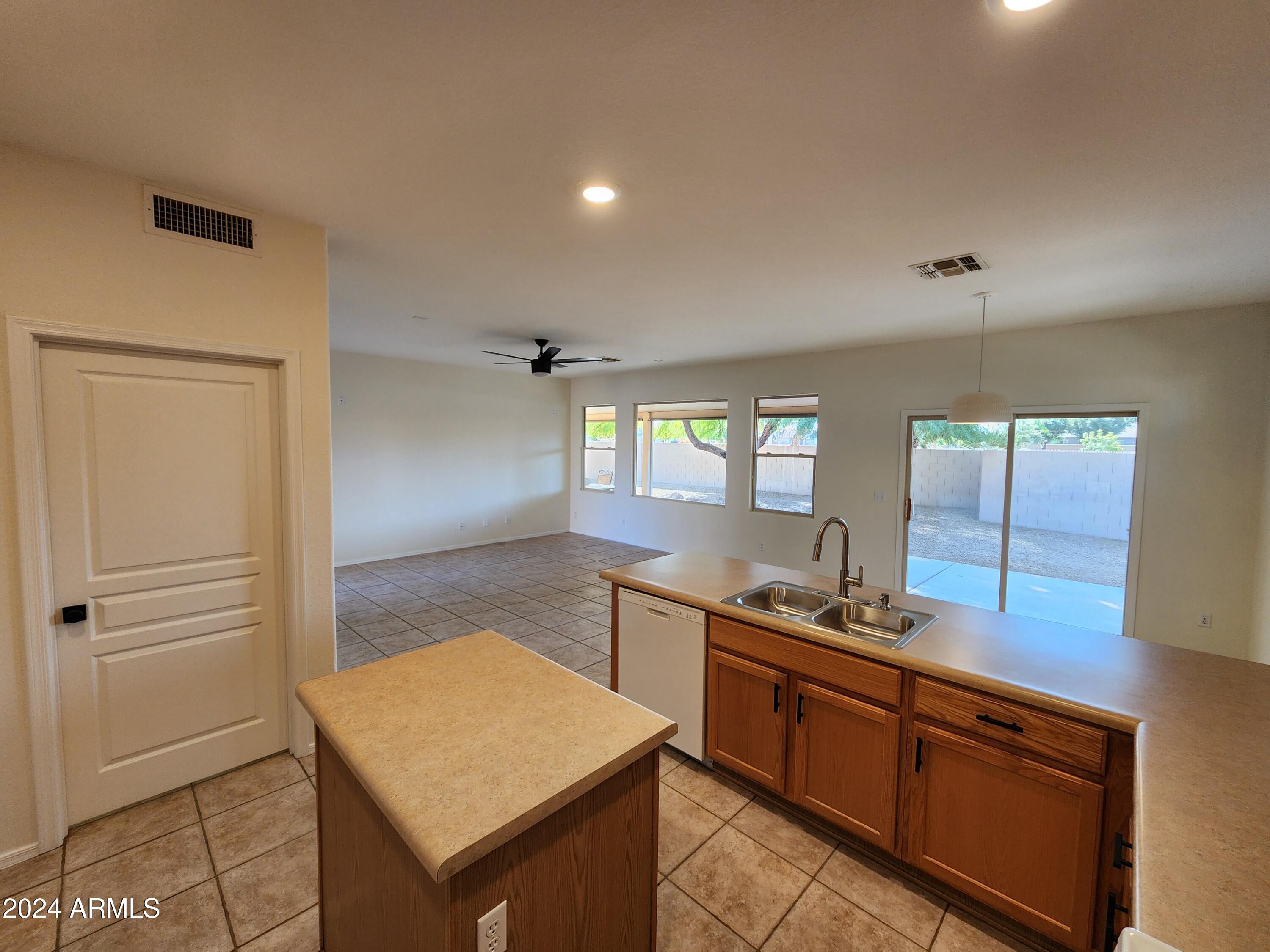 6362 S CALLAWAY Drive