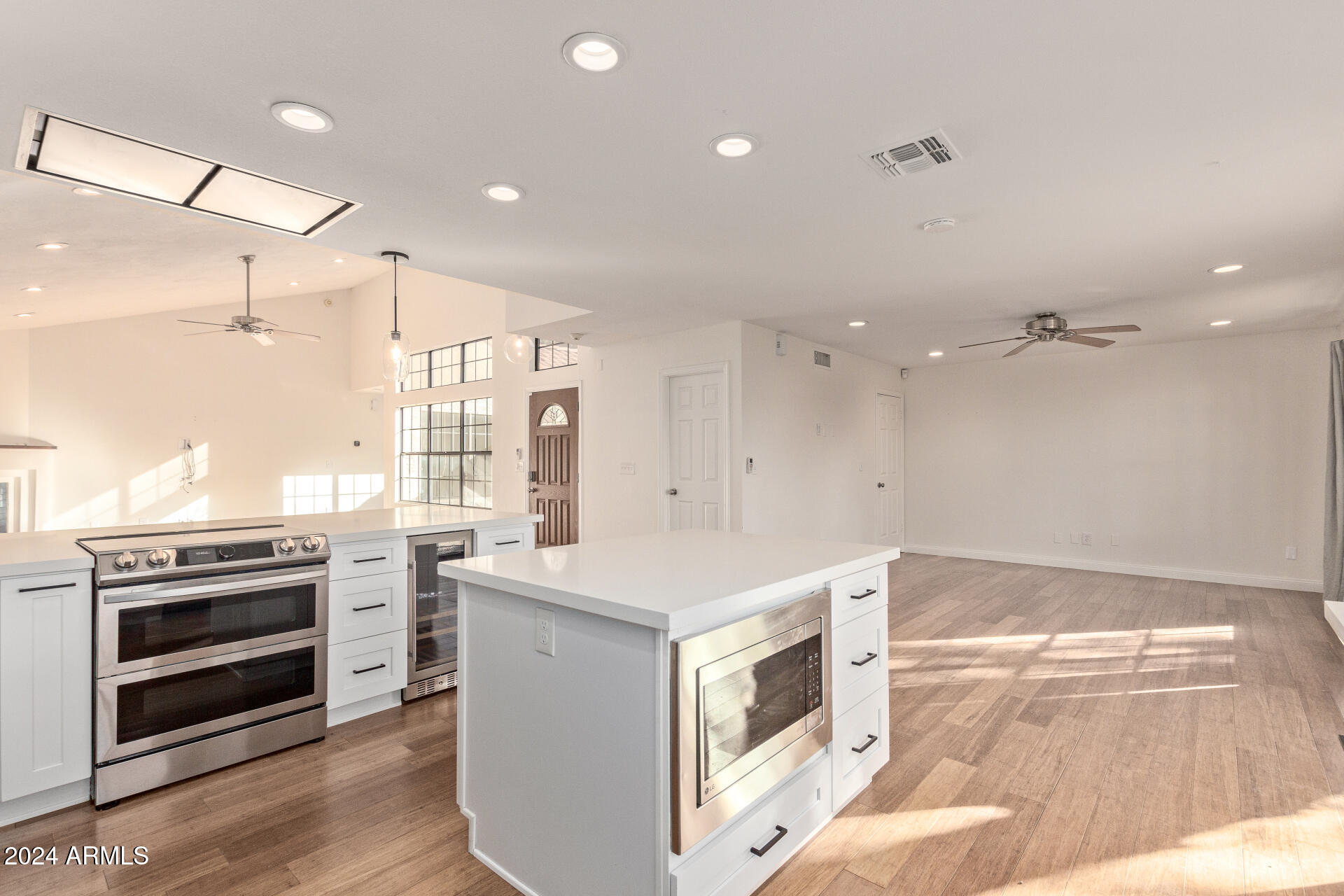 1920 E PALOMINO Drive