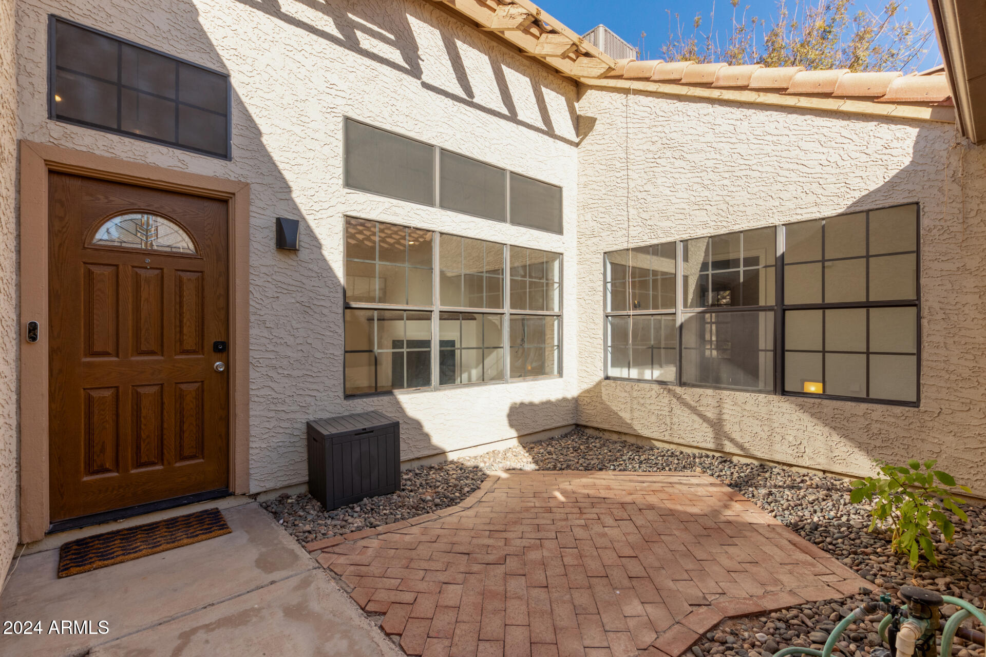 1920 E PALOMINO Drive