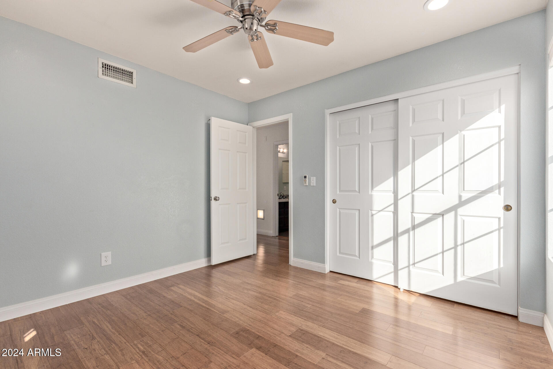 1920 E PALOMINO Drive