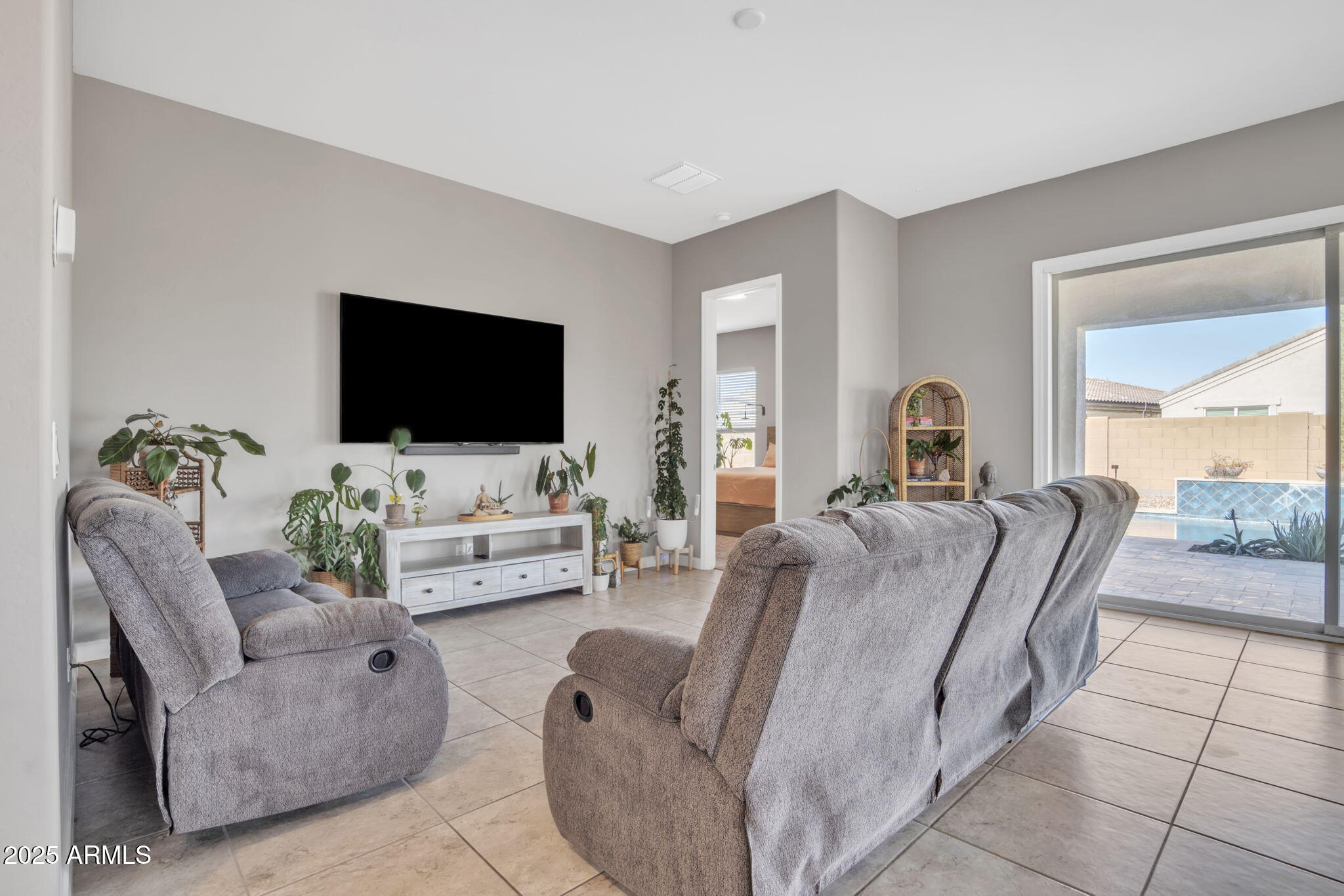 8448 W CANDLEWOOD Way
