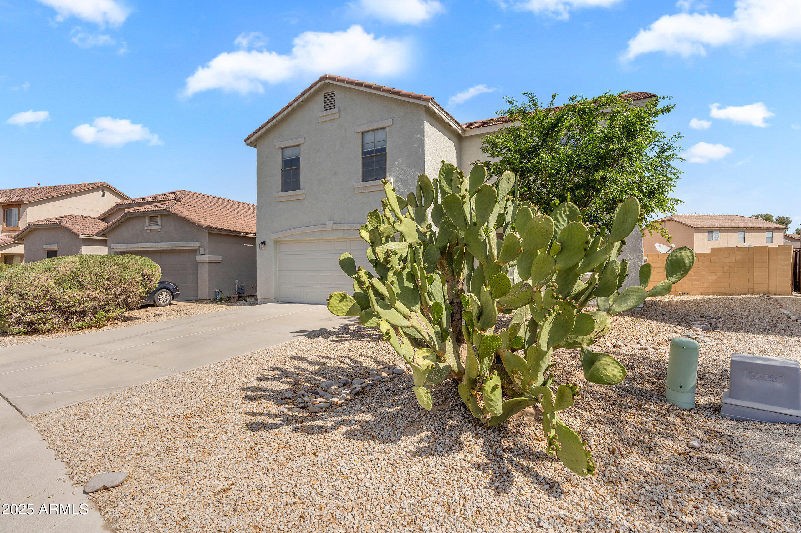 40499 N LAS PRADERAS Street