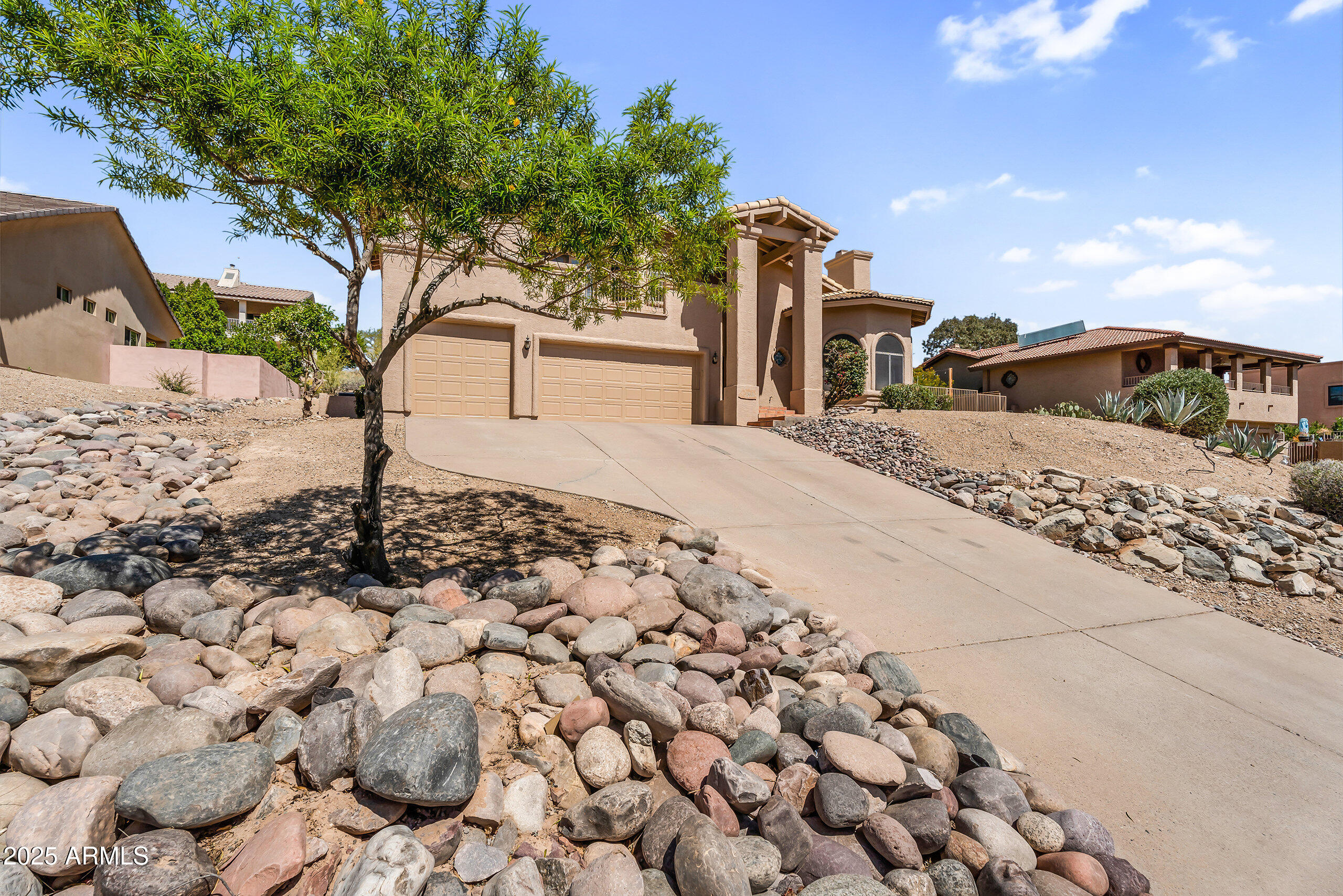 15532 E CAVERN Drive