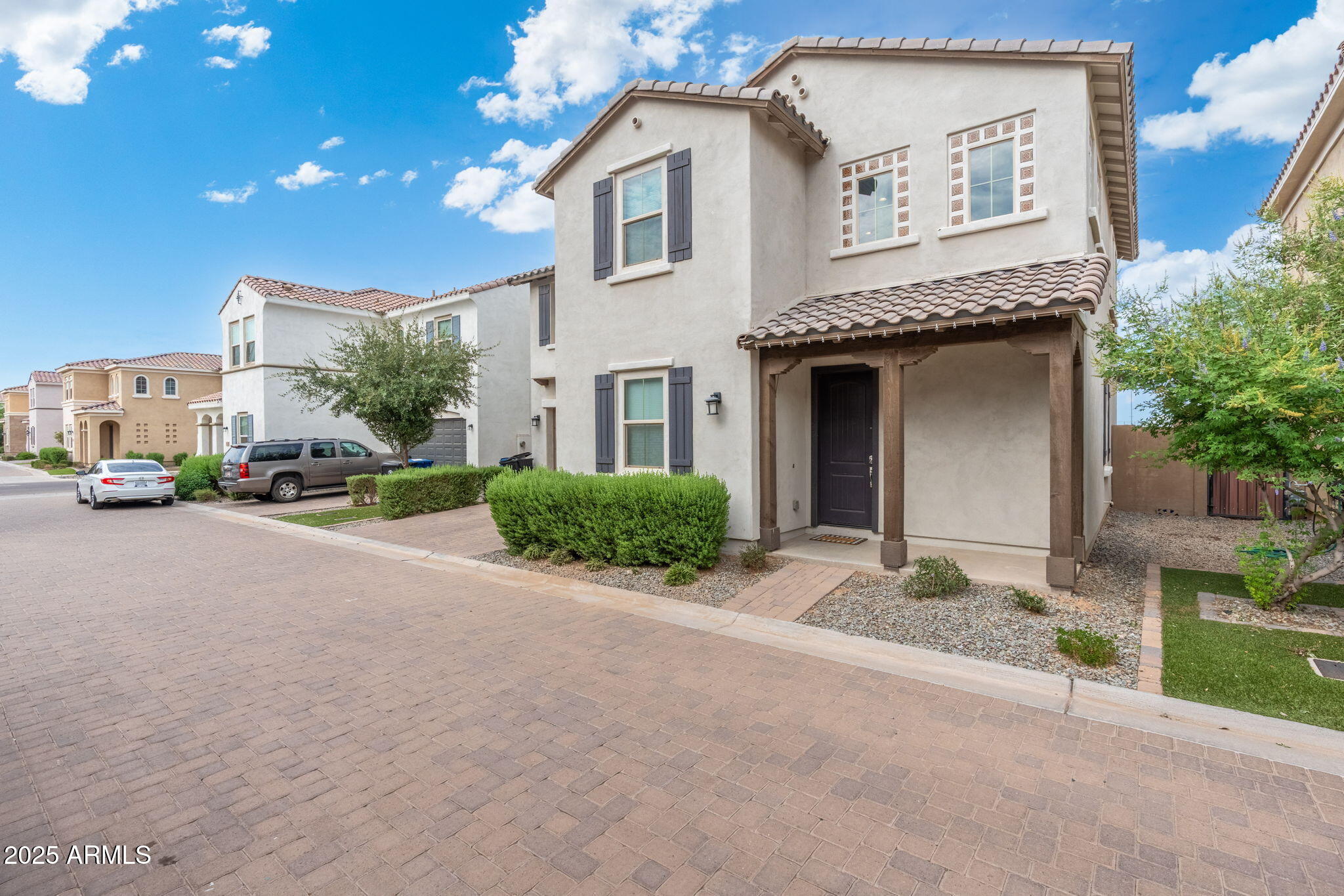 9722 E AXLE Avenue