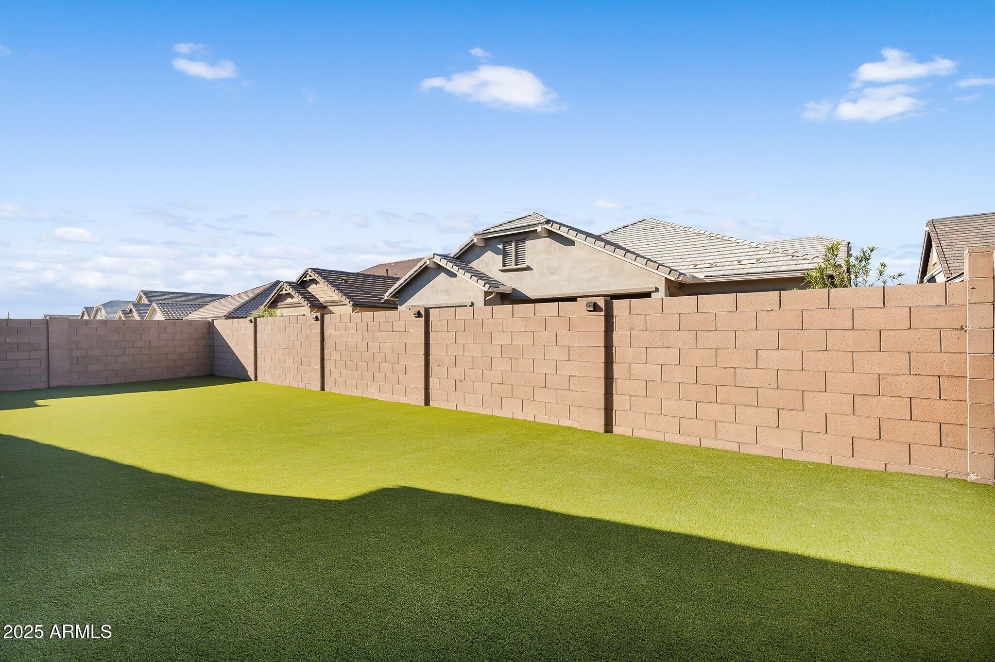 22922 E MAYBERRY Road