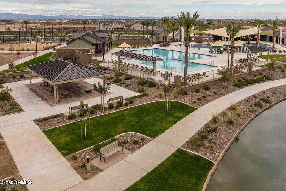 22843 E MAYBERRY Road
