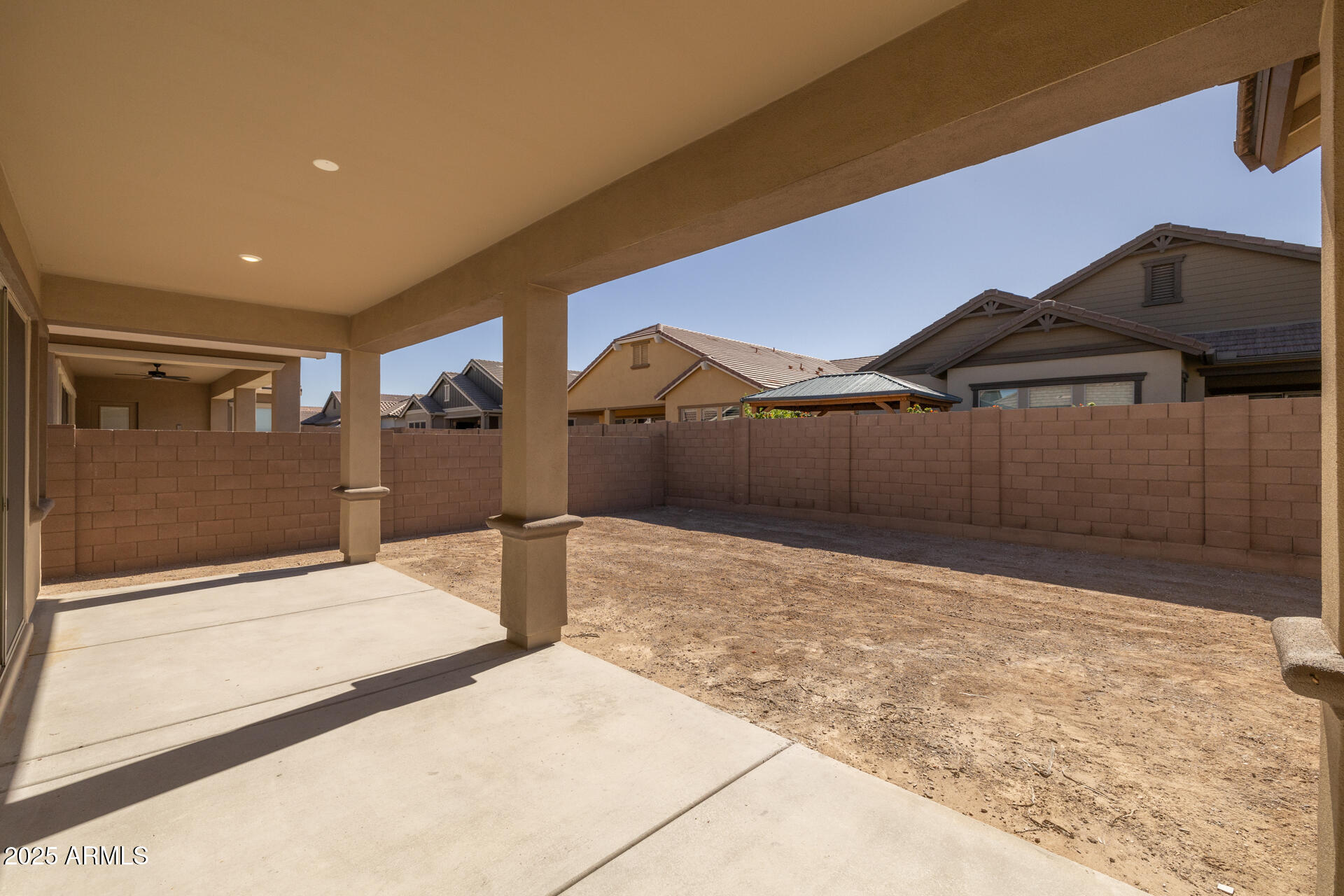 22843 E MAYBERRY Road