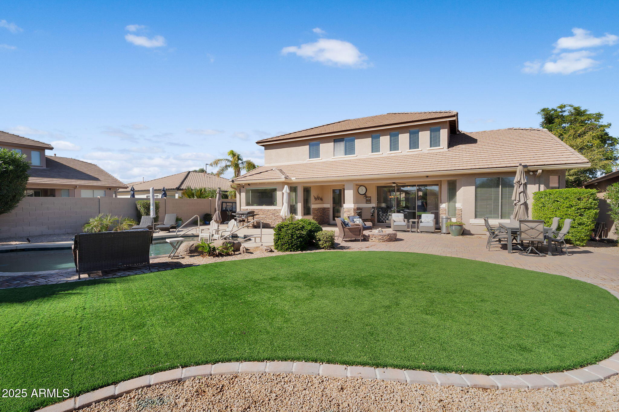 3837 E MEADOWVIEW Drive