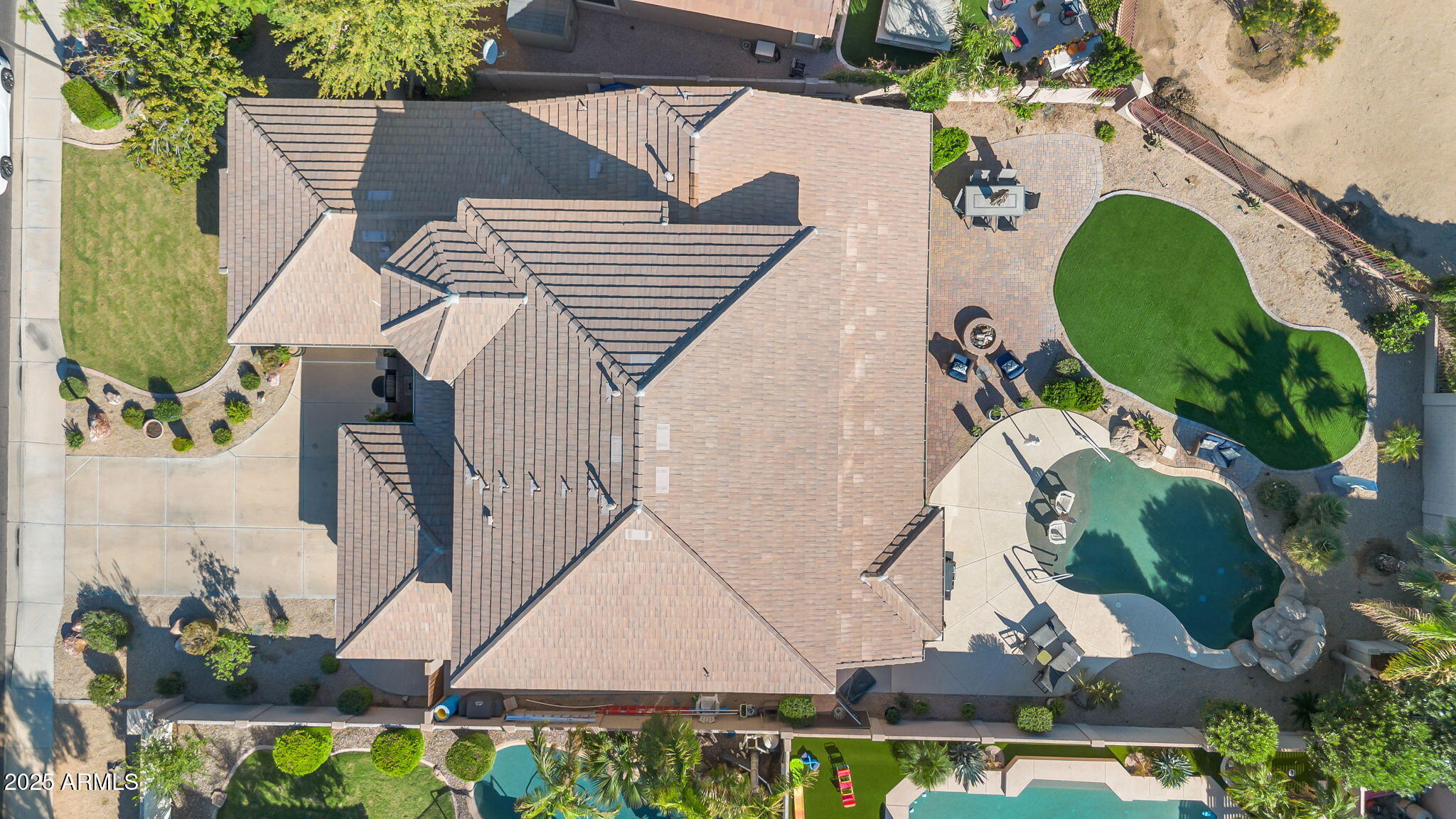3837 E MEADOWVIEW Drive