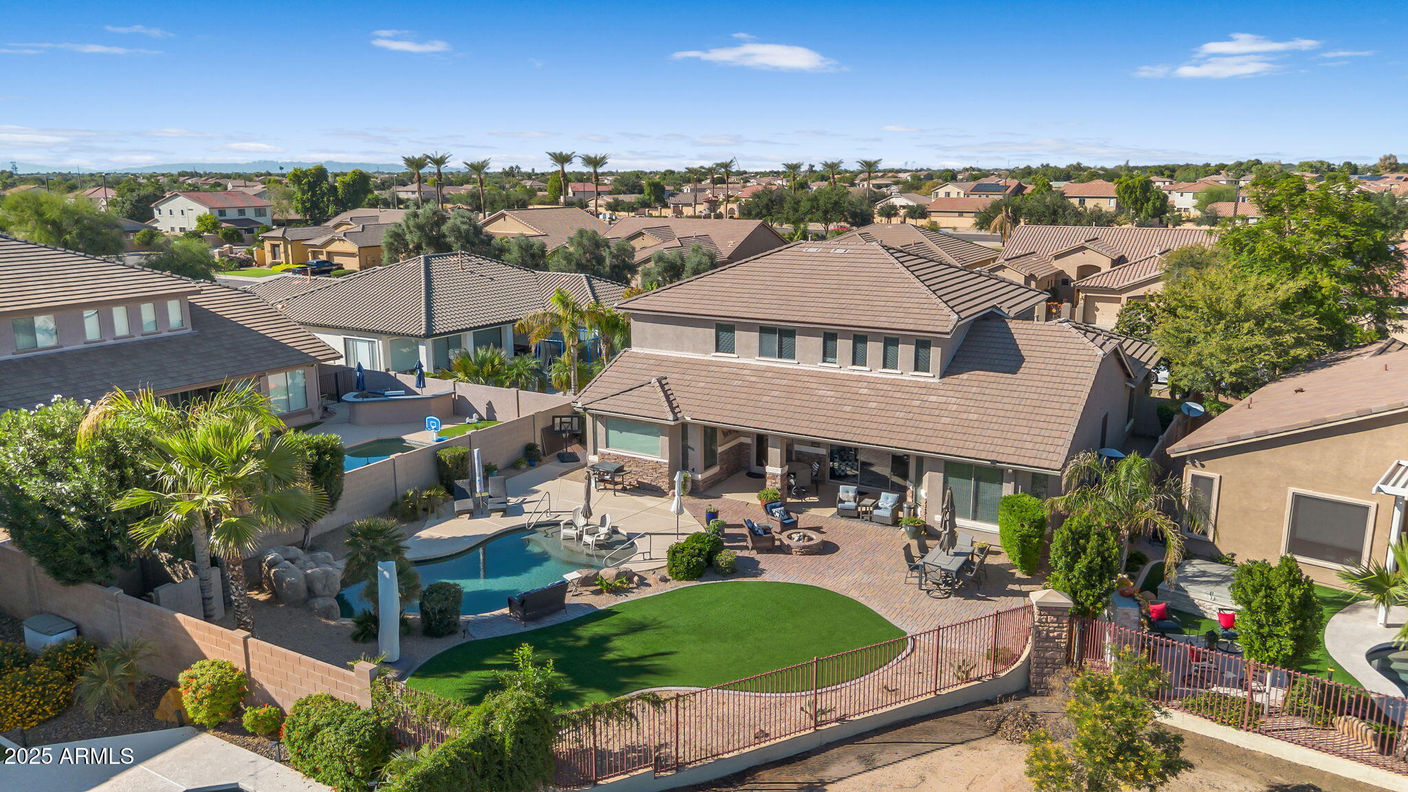 3837 E MEADOWVIEW Drive
