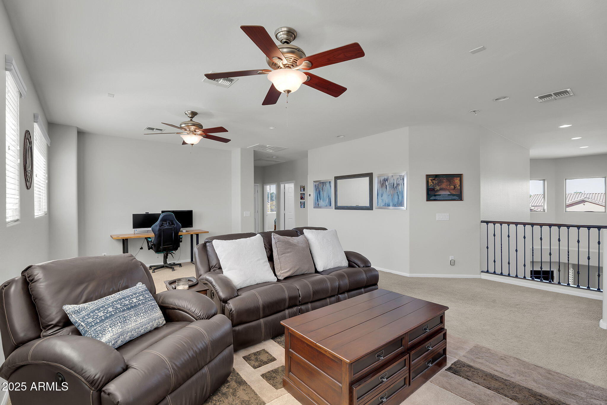 3837 E MEADOWVIEW Drive