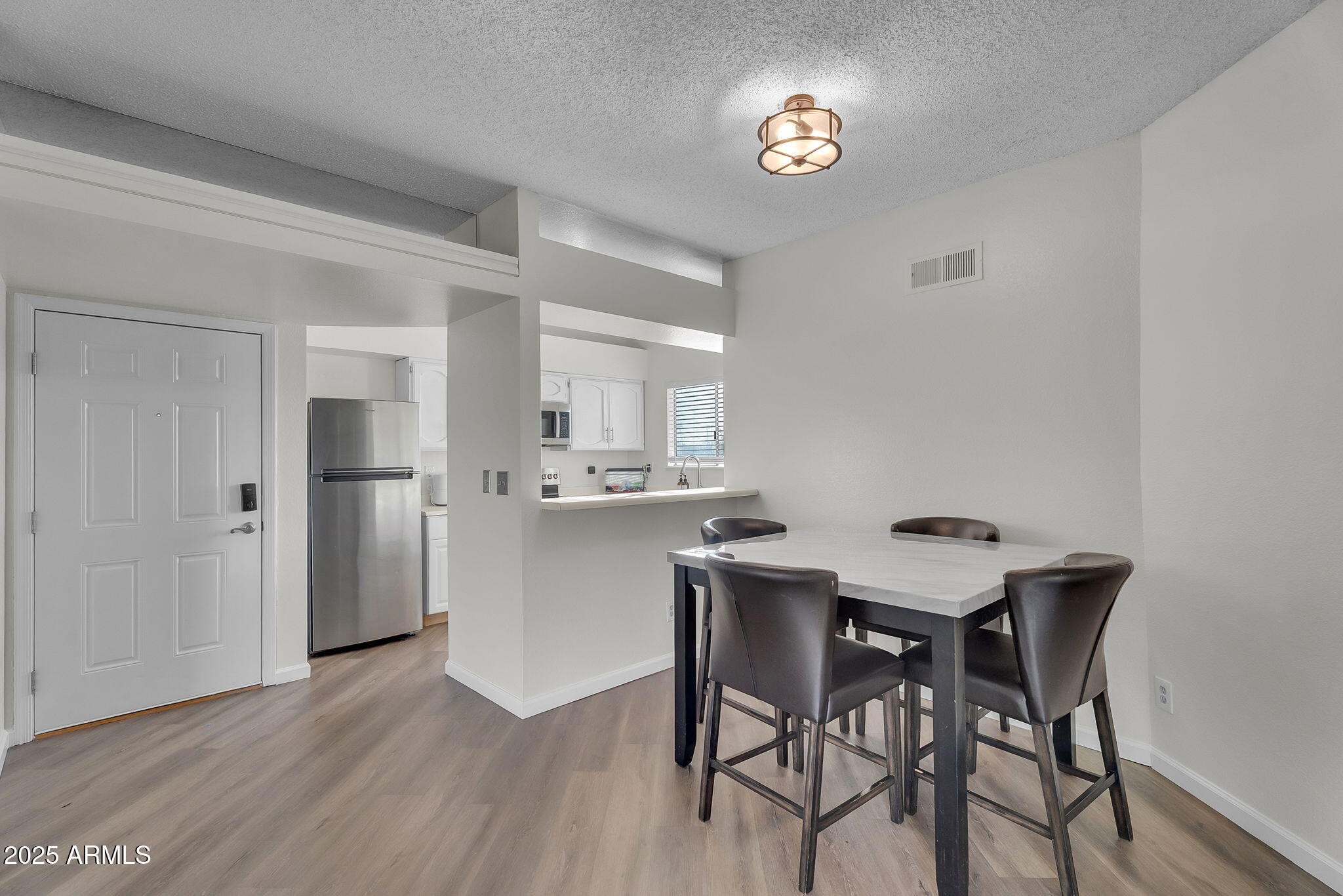 1287 N ALMA SCHOOL Road 210