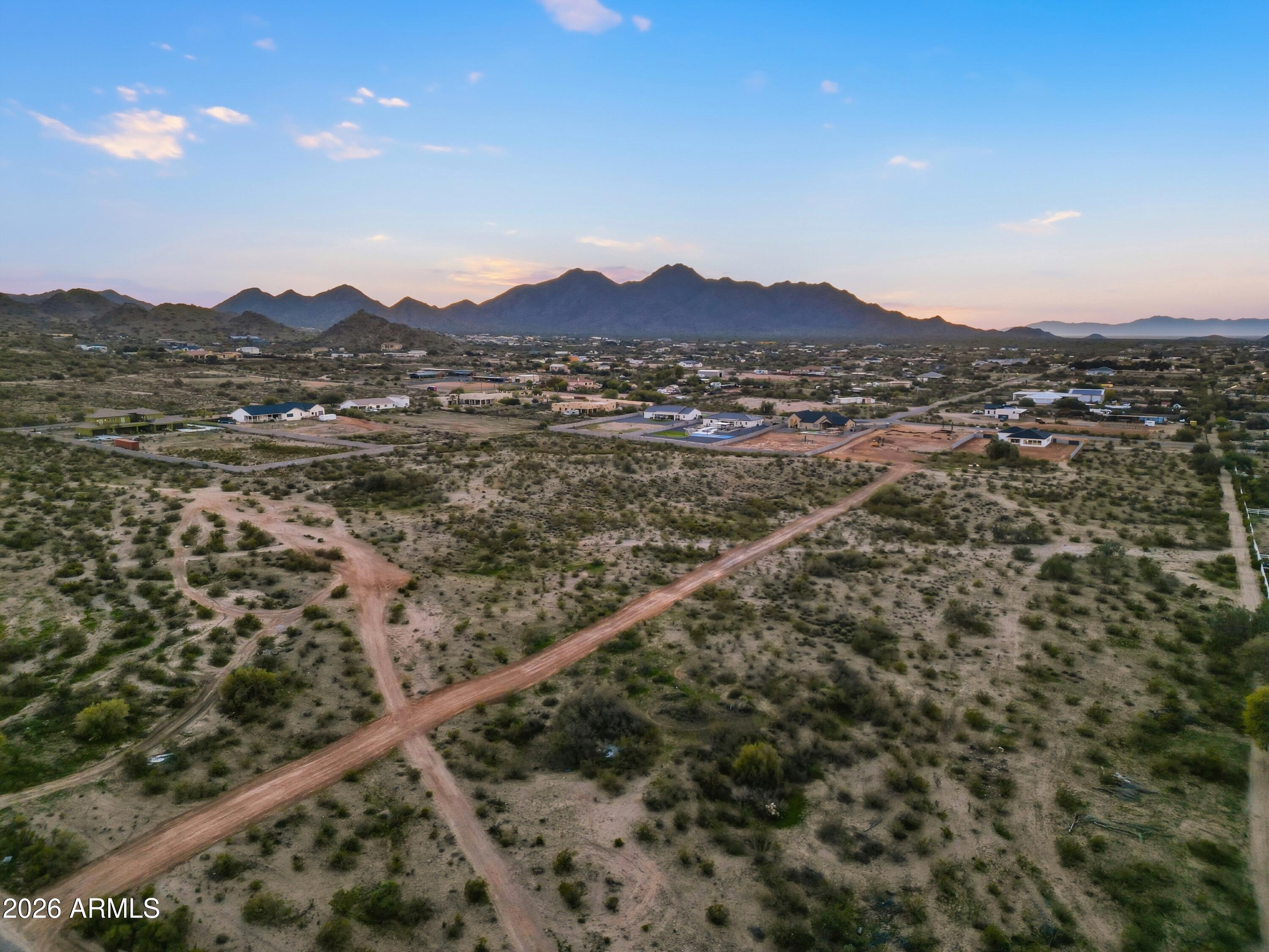 XX136FLot3 N Wild Horse Drive 3