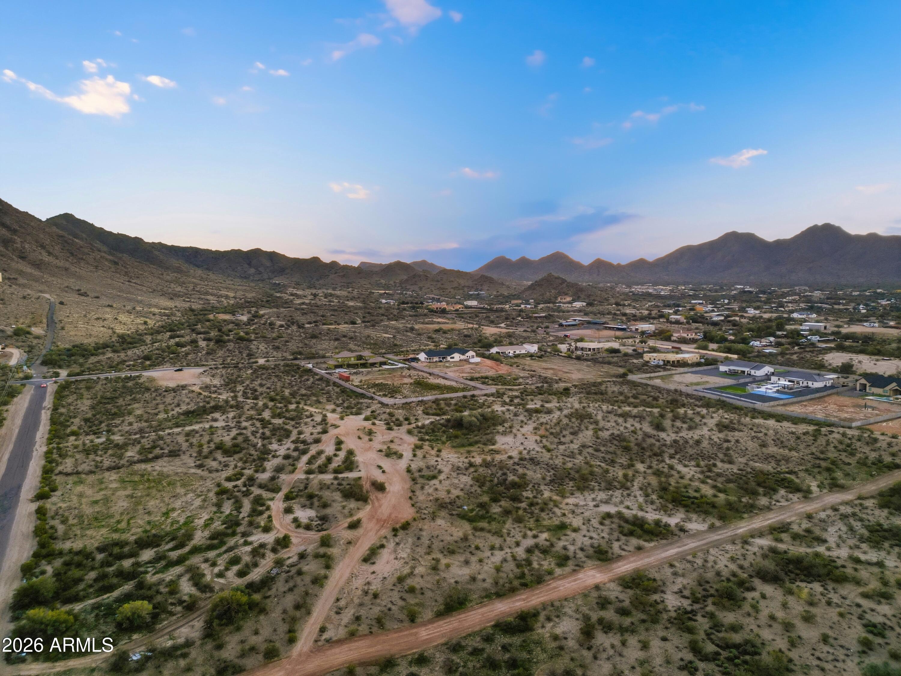 XX136FLot3 N Wild Horse Drive 3