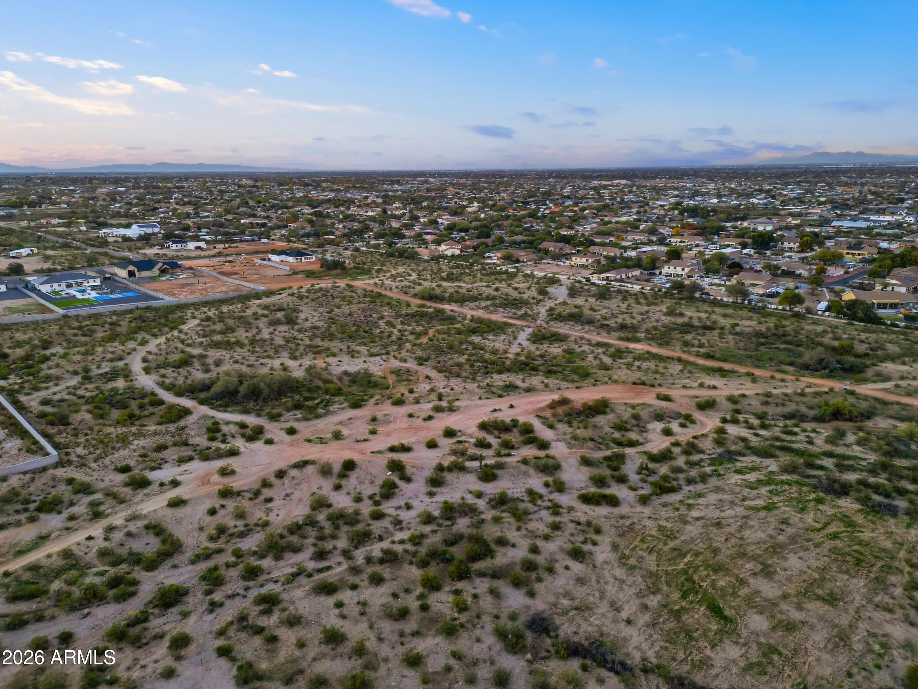 XX136FLot3 N Wild Horse Drive 3